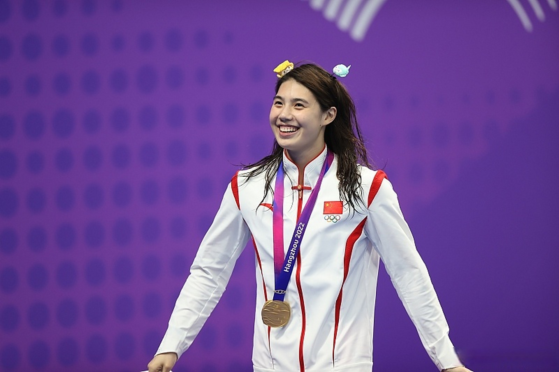 而中国女队的领军人物张雨霏的表演似乎才刚刚开始