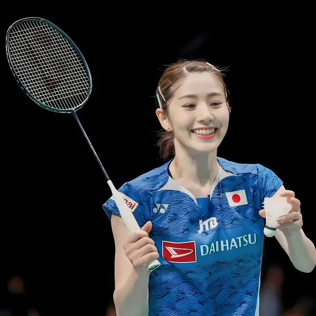 日本羽毛球美女运动员志田千阳这颜值没得说,体育界女神级别,难怪发