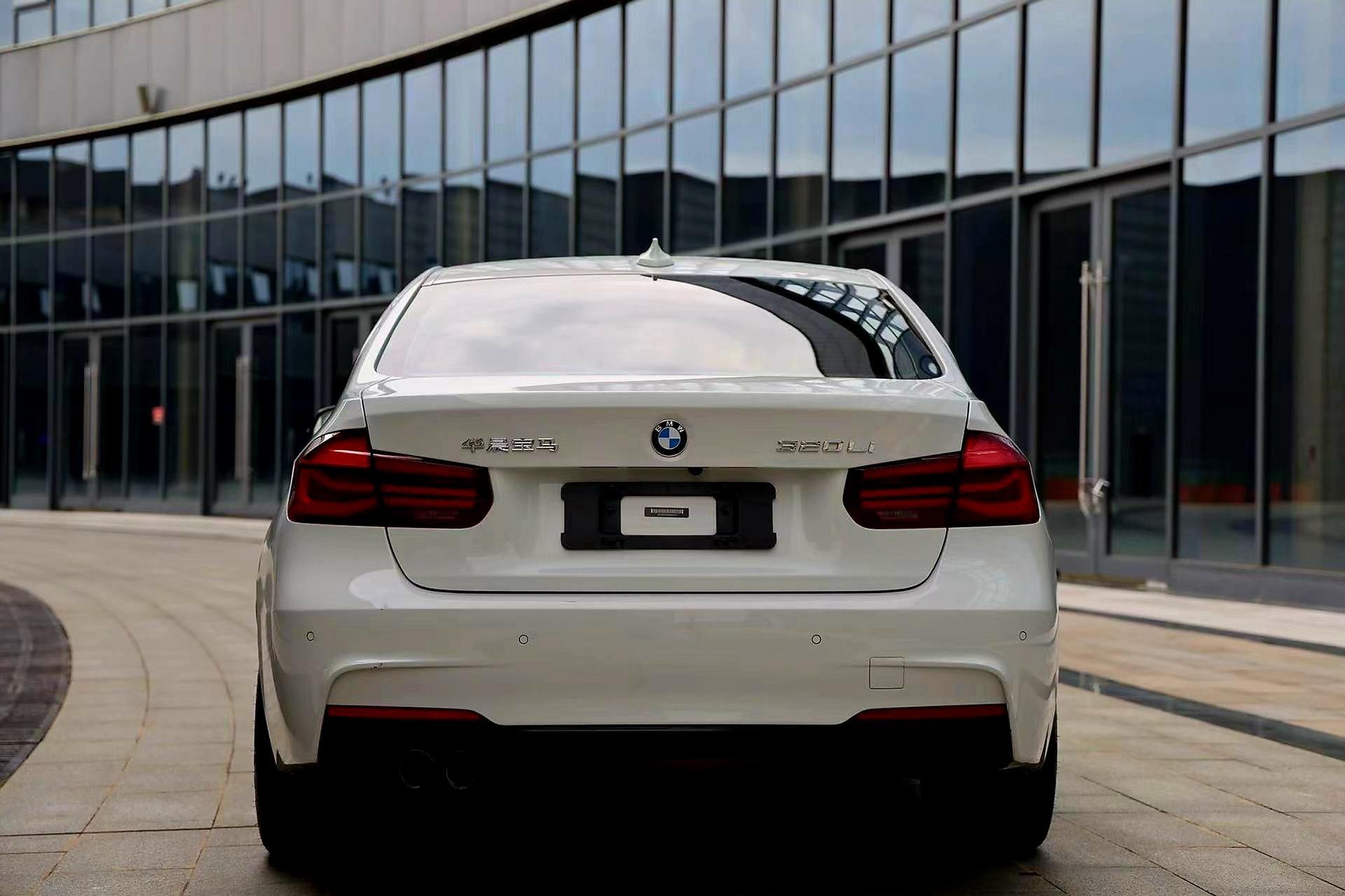 2018年宝马320li加长版 最顶配运动耀夜版本 液晶仪表 哈曼卡顿音响