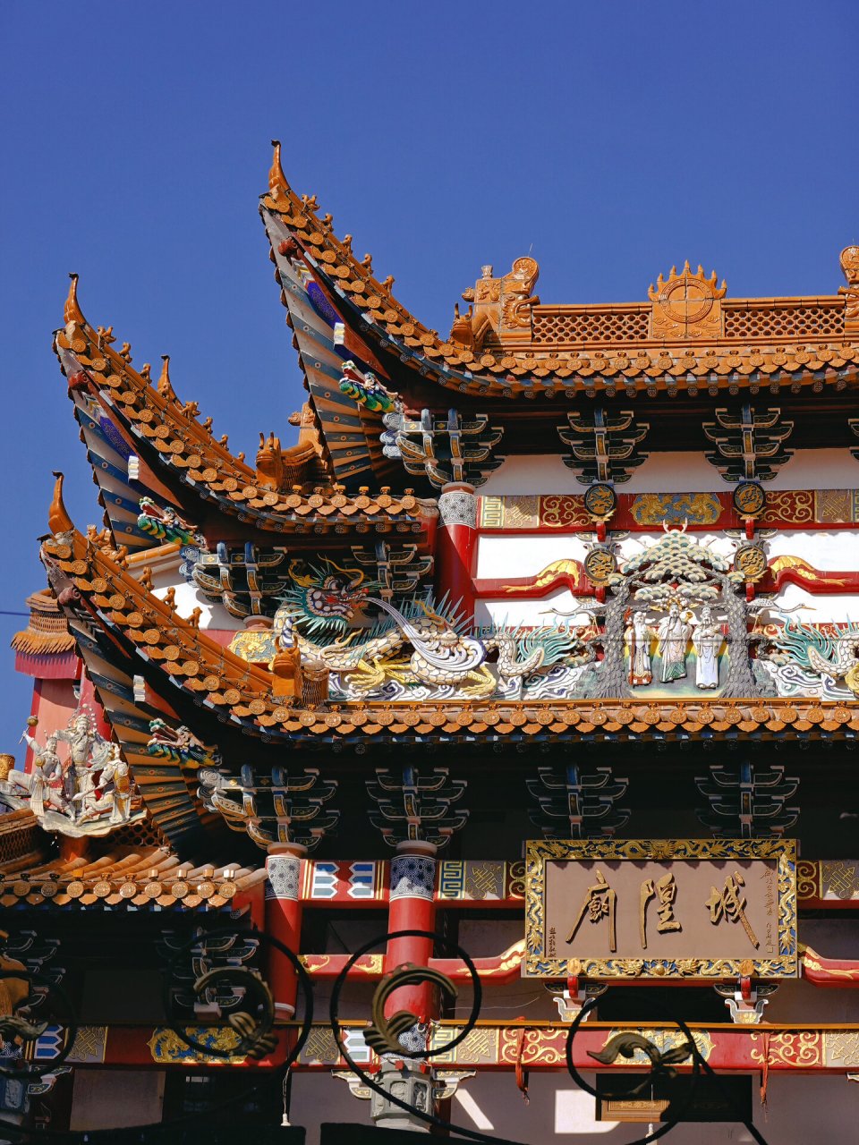 浙江这个小镇至今还保留着东南西北四个城门 这里是温州乐清蒲岐镇,一