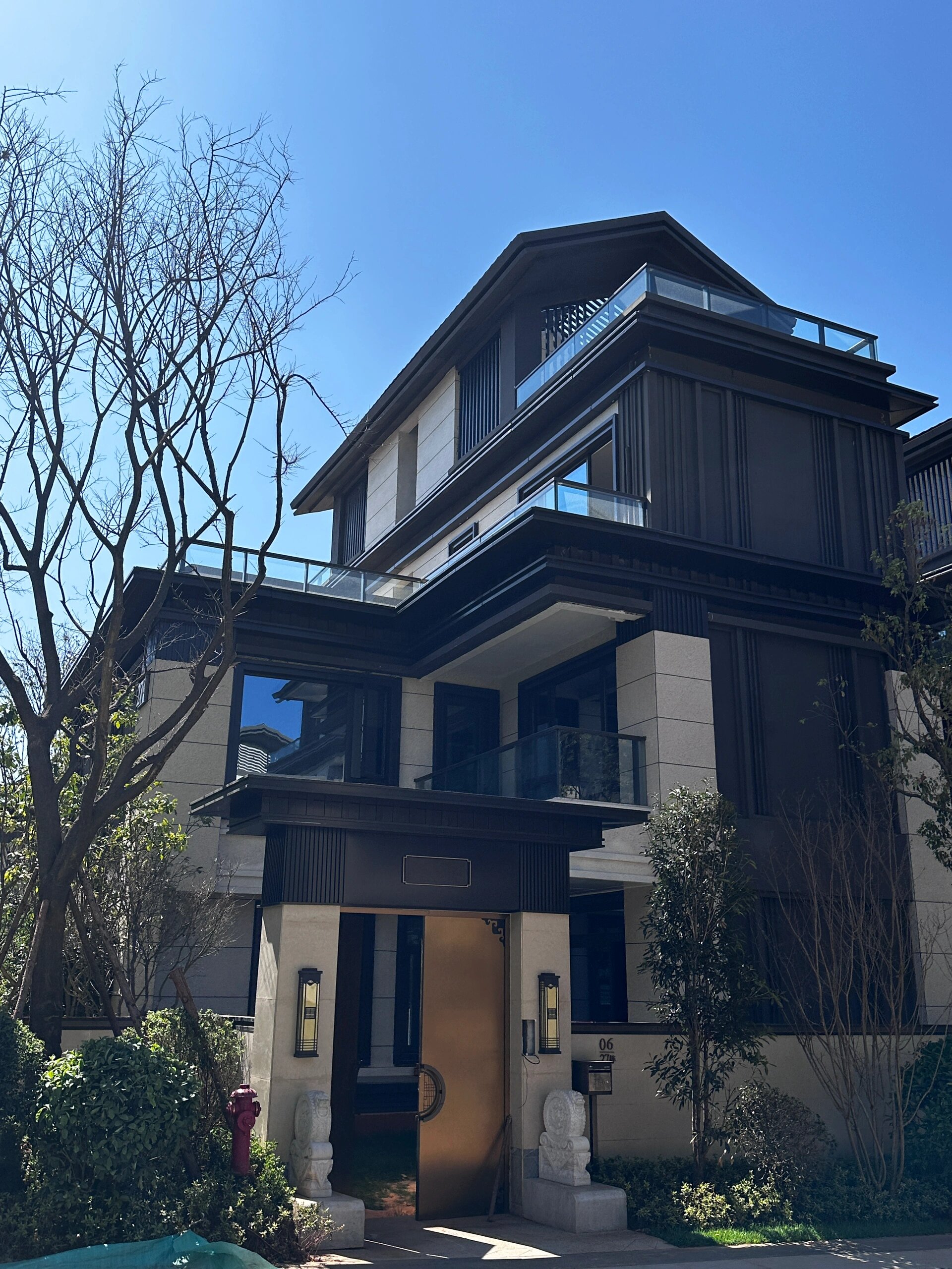 610个w入昆明滇池边绝版别墅