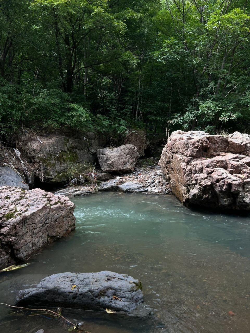 青山沟飞瀑涧 东北百丈漈 沈阳周边游瀑布 青山沟一共四个景点,这个