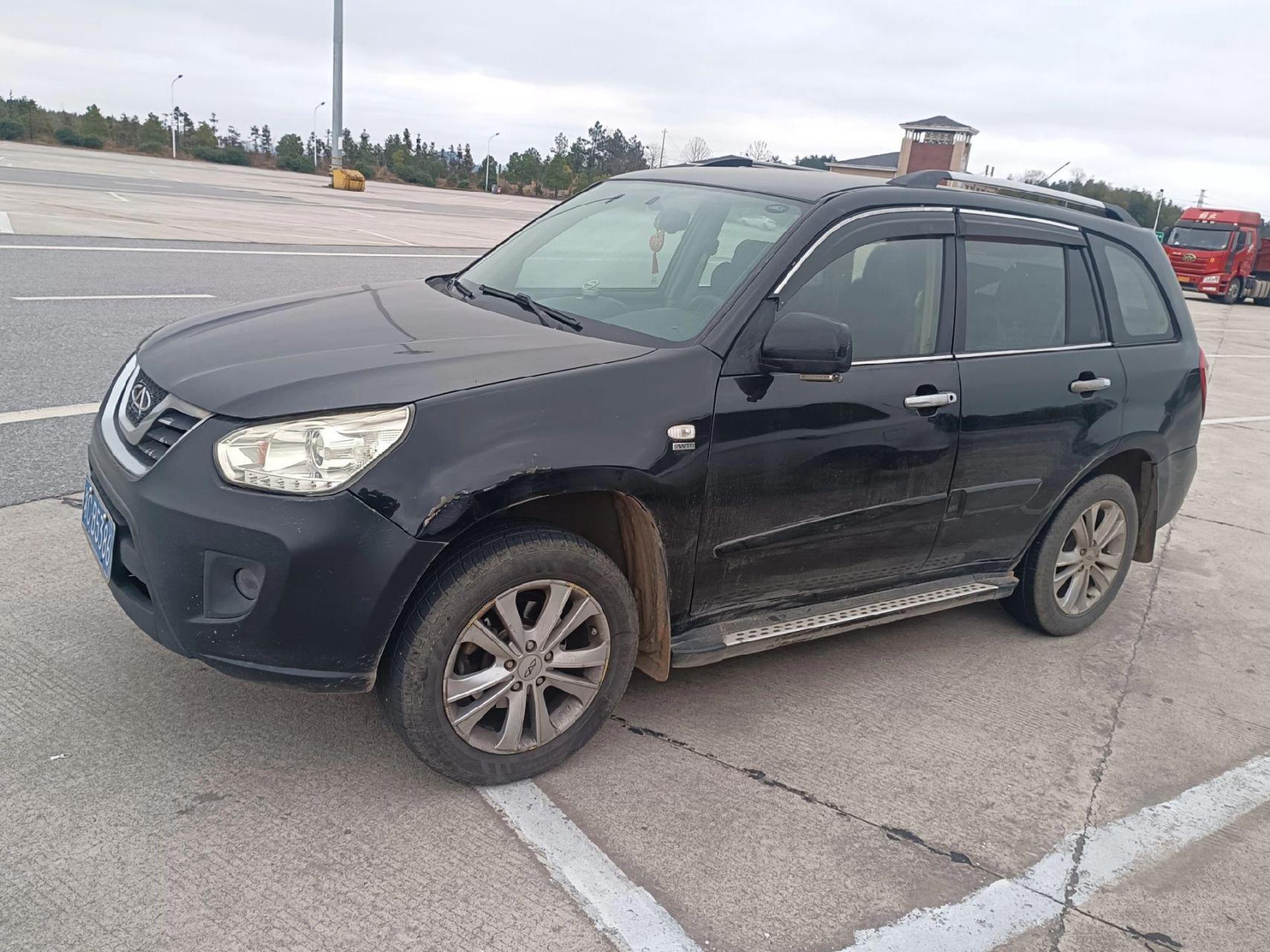 12年奇瑞瑞虎3手动挡车况精品无事故价格便宜7800就可以开回家还价