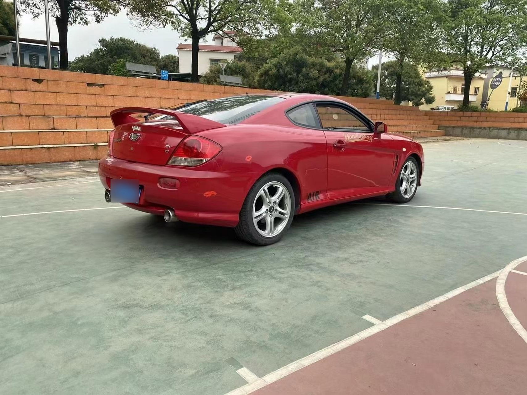 2006年酷派轿跑车 1万多.酷派单门跑车 06年2.