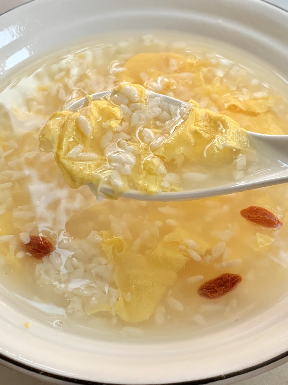 鸡蛋醪糟汤的做法 去西安吃了 念念不忘 回来搜教程 复刻鸡蛋醪糟汤