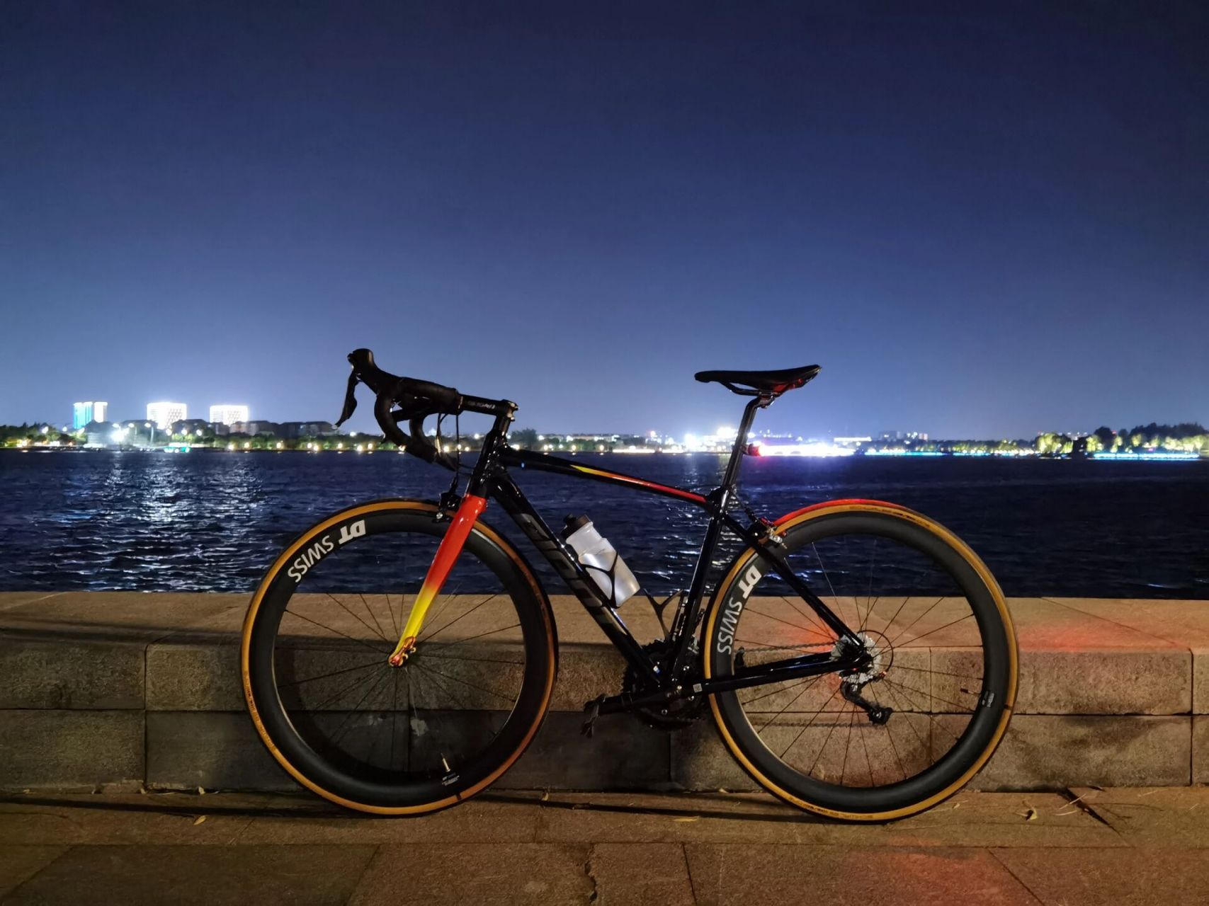 捷安特scr2 s码9.