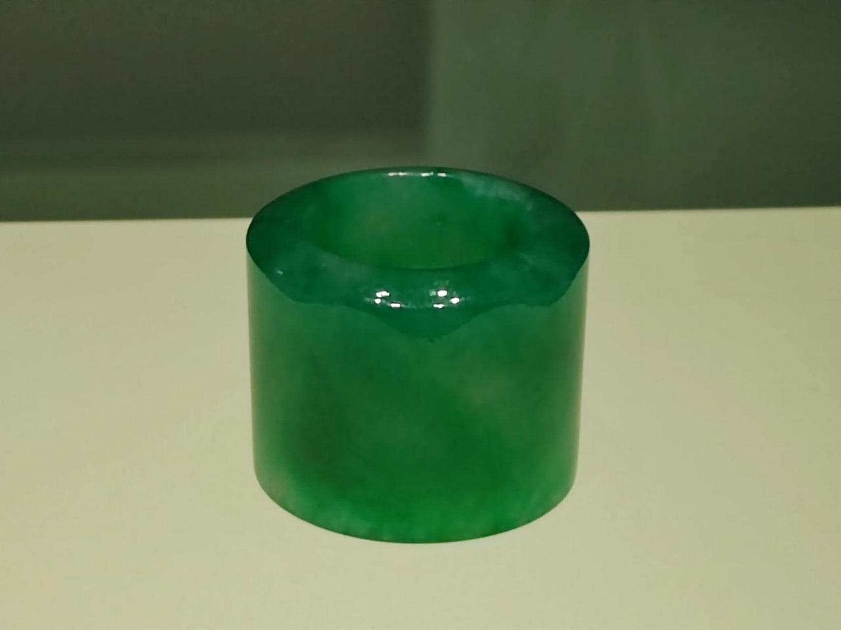 扳指主人李莲英(1848-1911).