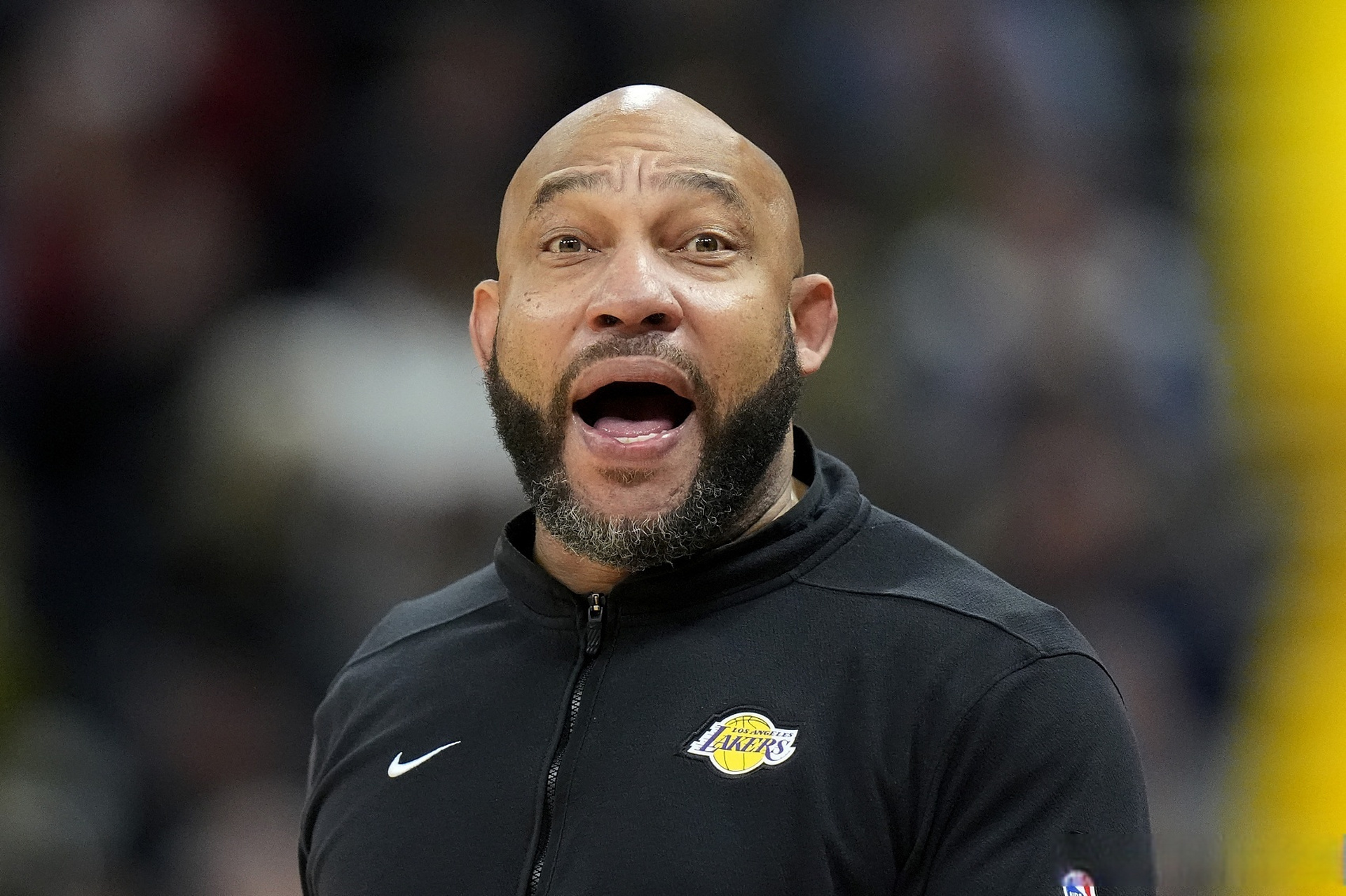 湖人新帅赔率出炉: 菲尔-汉迪(湖人助教)  200 朱万-霍华德(篮网助教)