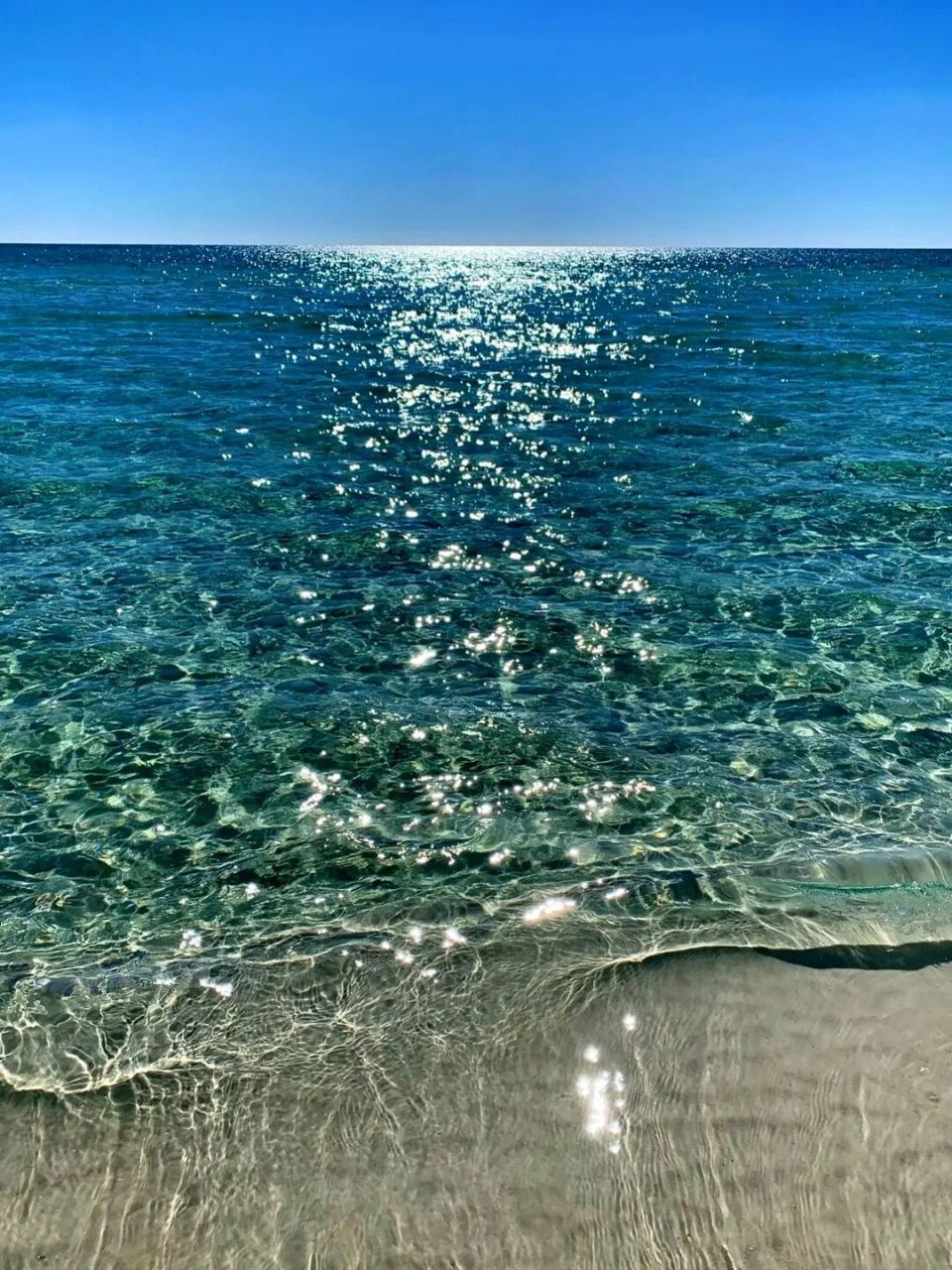 这么好看的玻璃海,当然要分享给你啦.