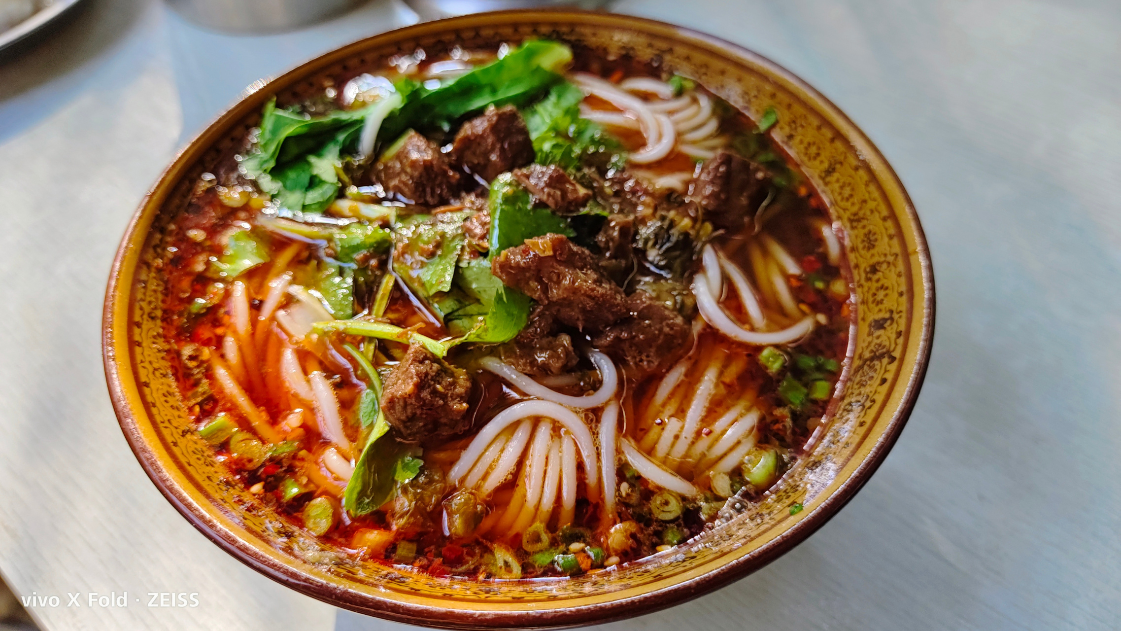 今天换个口味,牛肉米线[三哈]