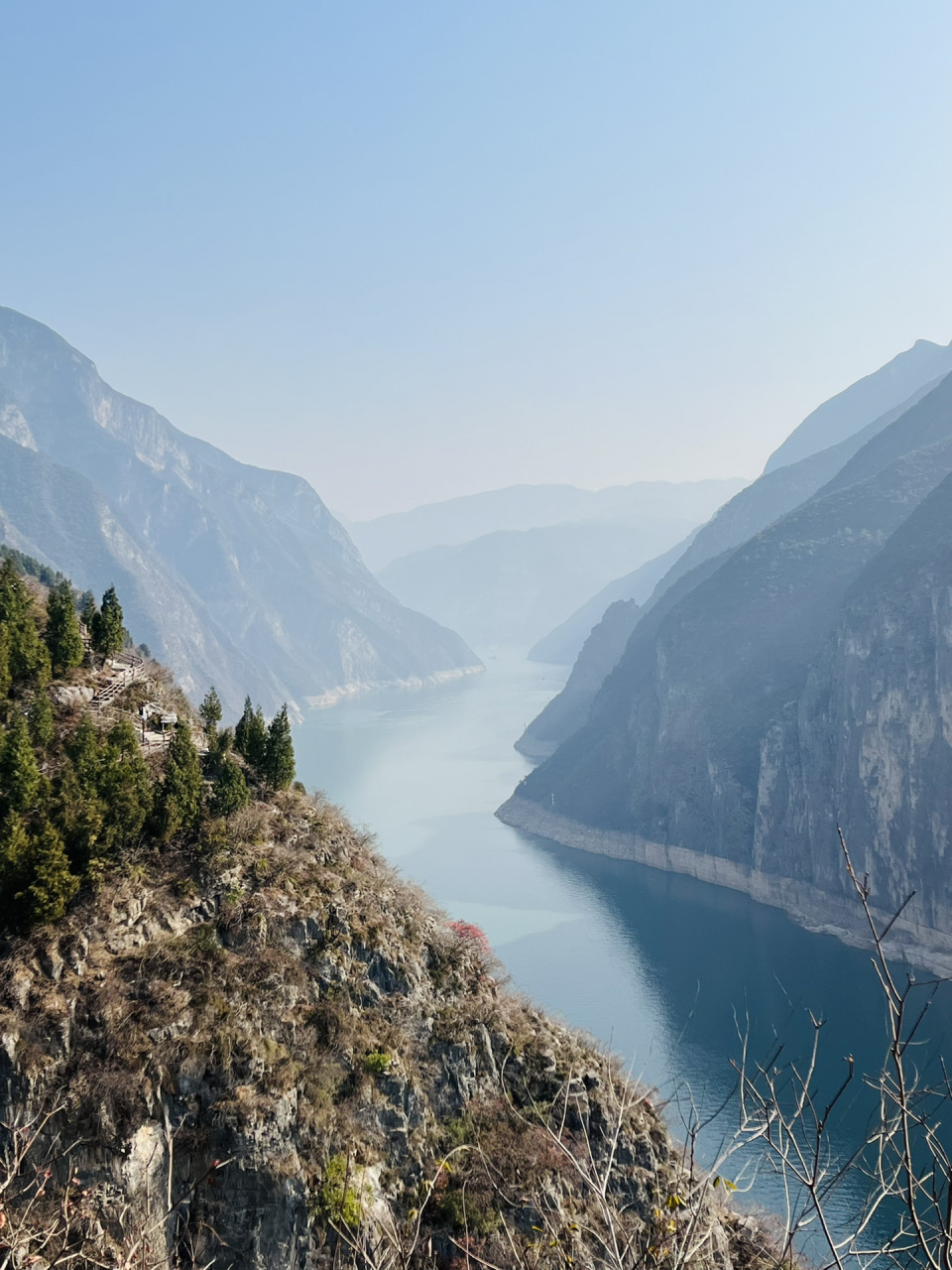 重庆奉节.白帝城瞿塘峡.三峡之巅.一天徒步 6:50在重庆坐最早的高铁, 