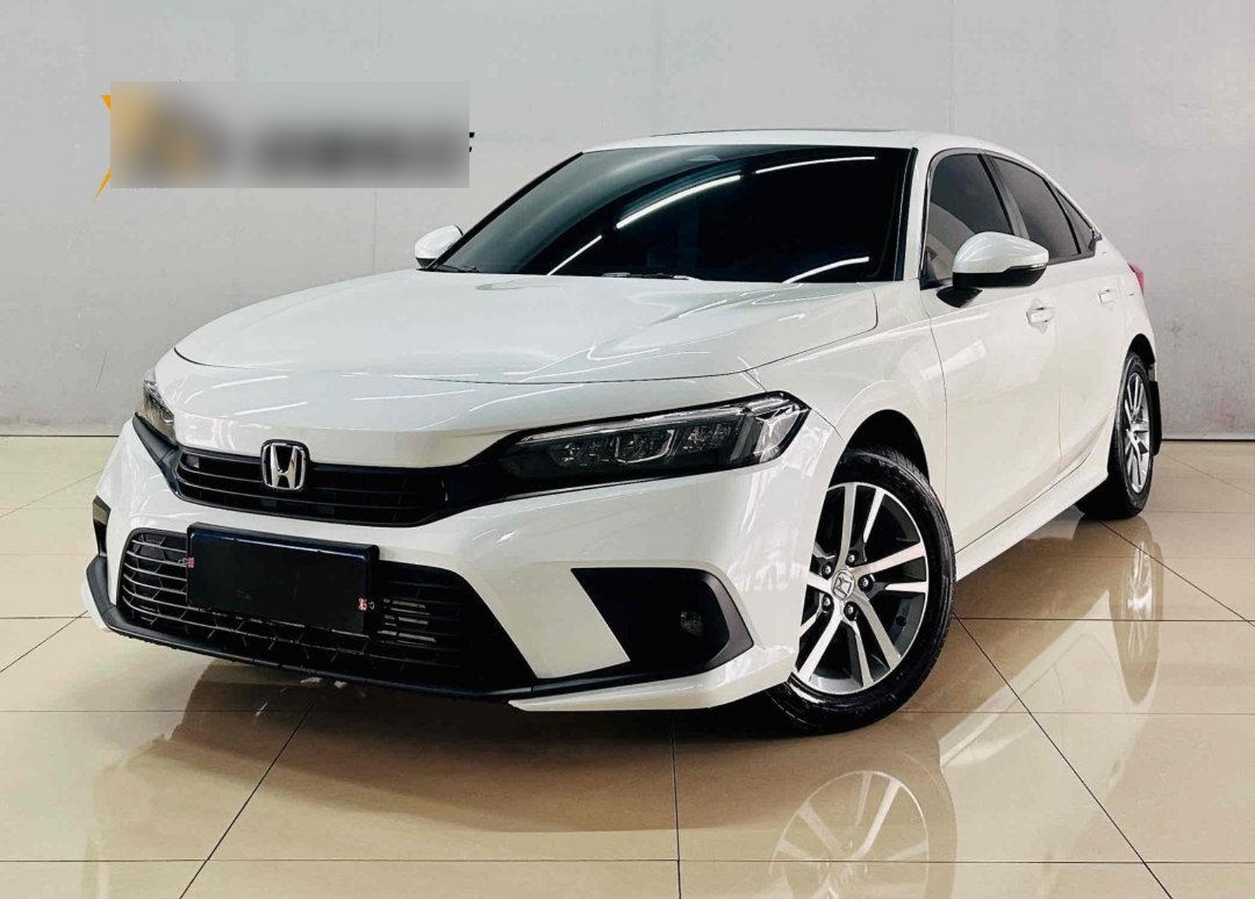 【车辆名称】2022款 思域 240turbo cvt劲动版 【上牌时间】2022年07