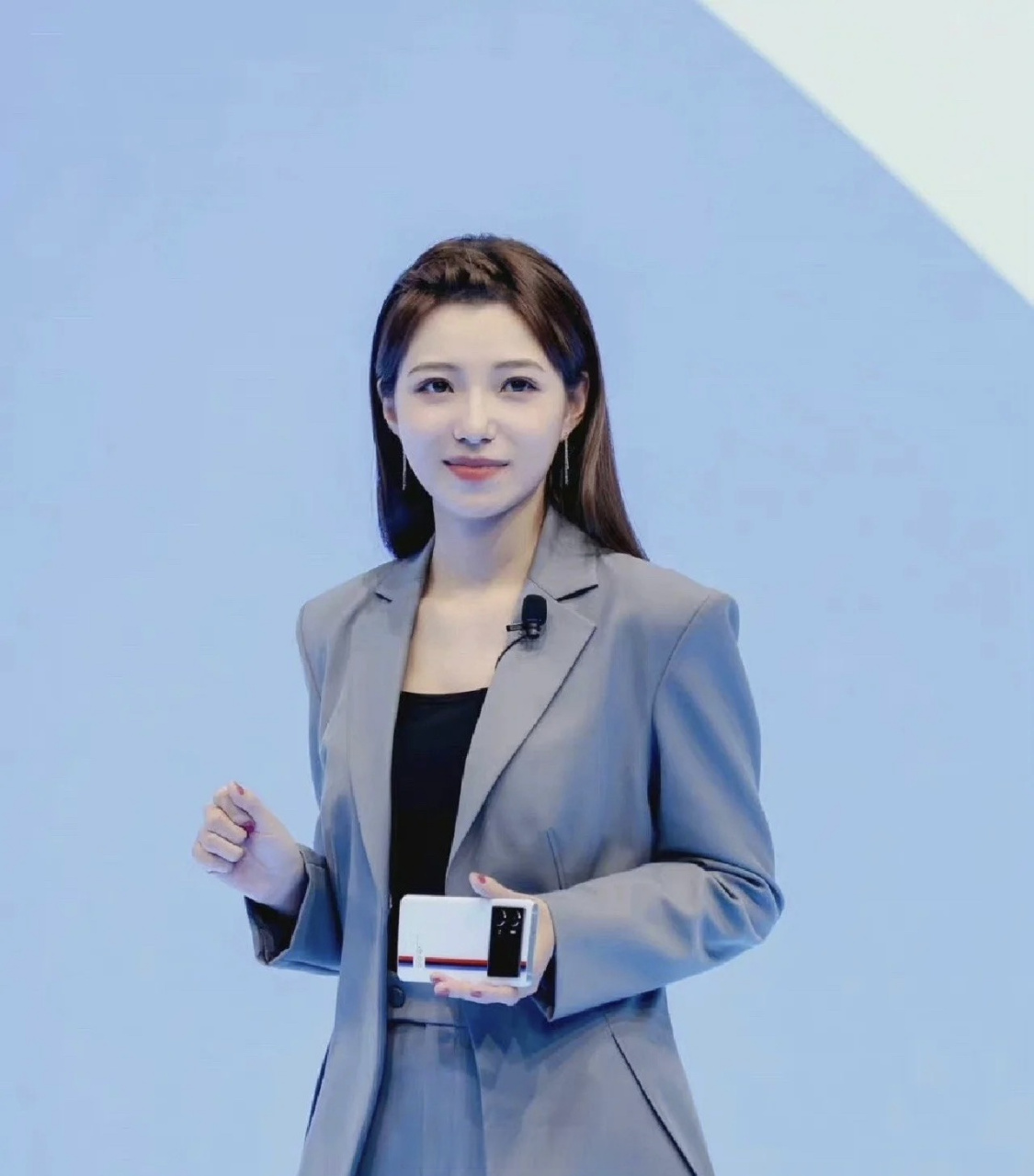 宋紫薇已从iqoo离职#宋紫薇何许人也!