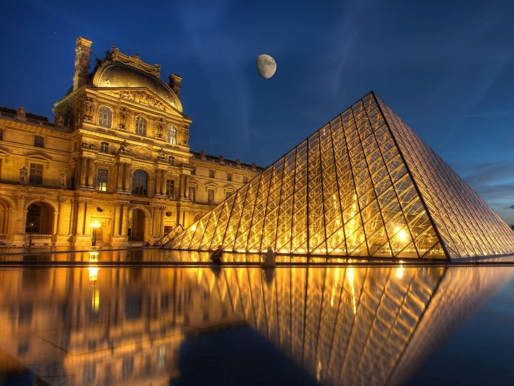 华裔设计师贝聿铭与卢浮宫金字塔的传奇故事 骄傲的法国人为什么会