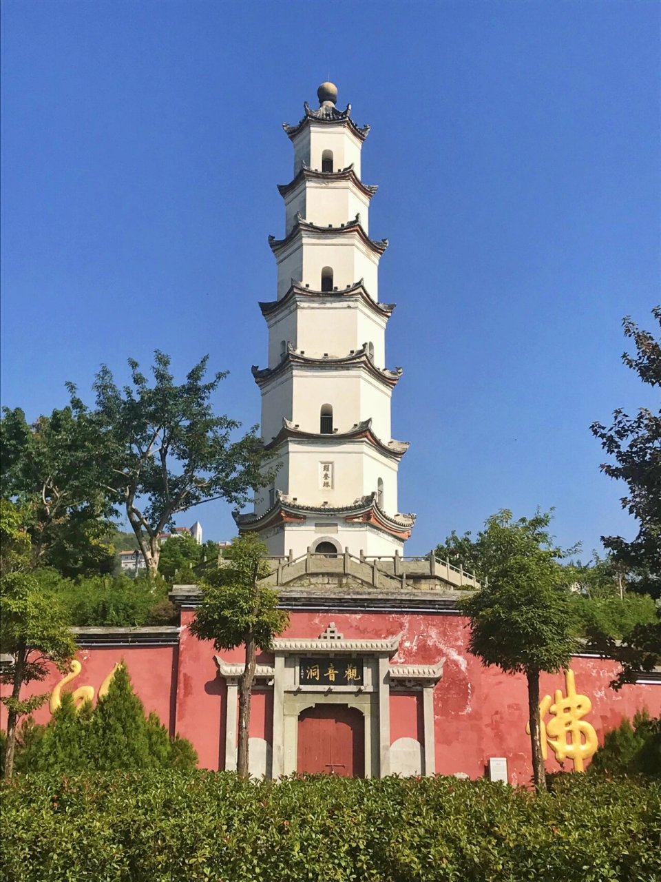 奉节为什么有两个八阵图遗址,现在看不到了 根据史书记载共有三处八阵