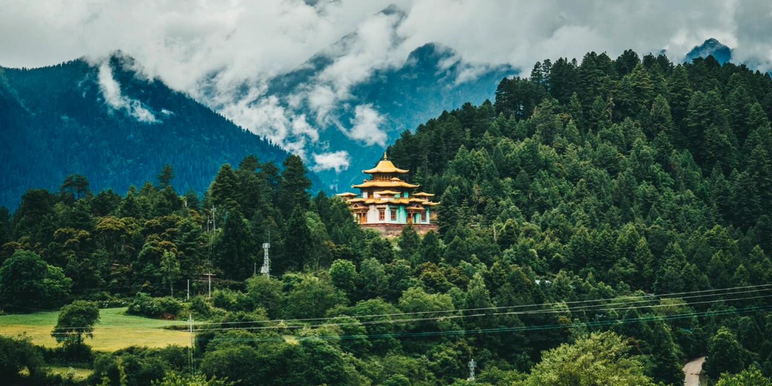 【西藏林芝市波密县】嘎朗王宫遗址 嘎朗王宫遗址-是相传公元一百多年