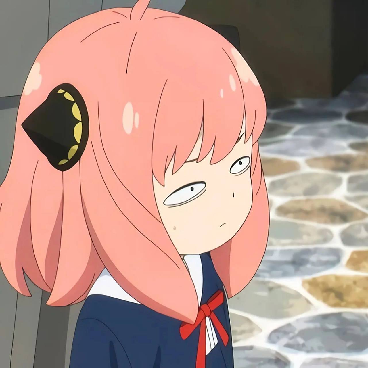 《间谍过家家》阿妮亚头像壁纸图片 哇卡哇卡