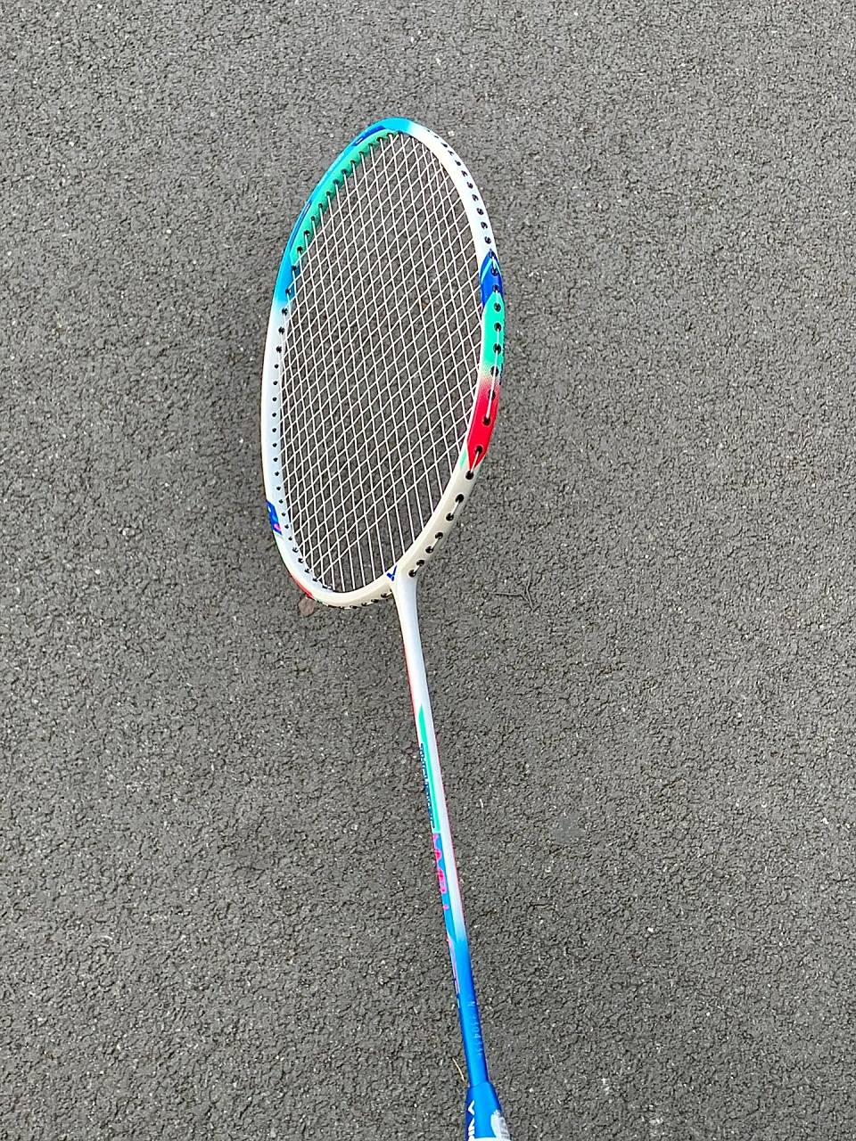 适合新手的羽毛球拍!