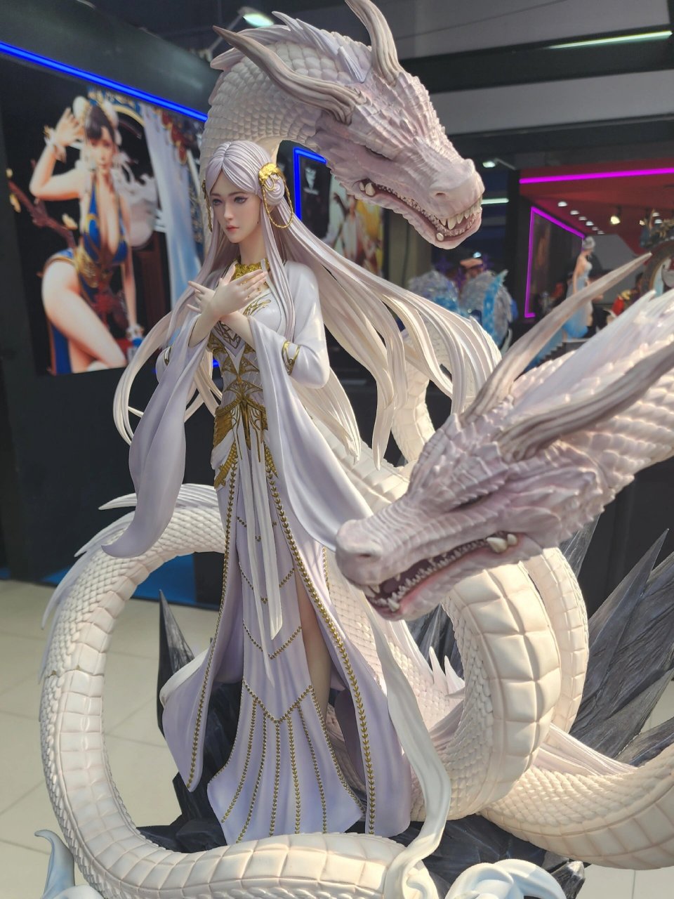 核玩 武庚纪 白龙 雕像 展会实拍 浙江平湖樱花里动漫艺术节
