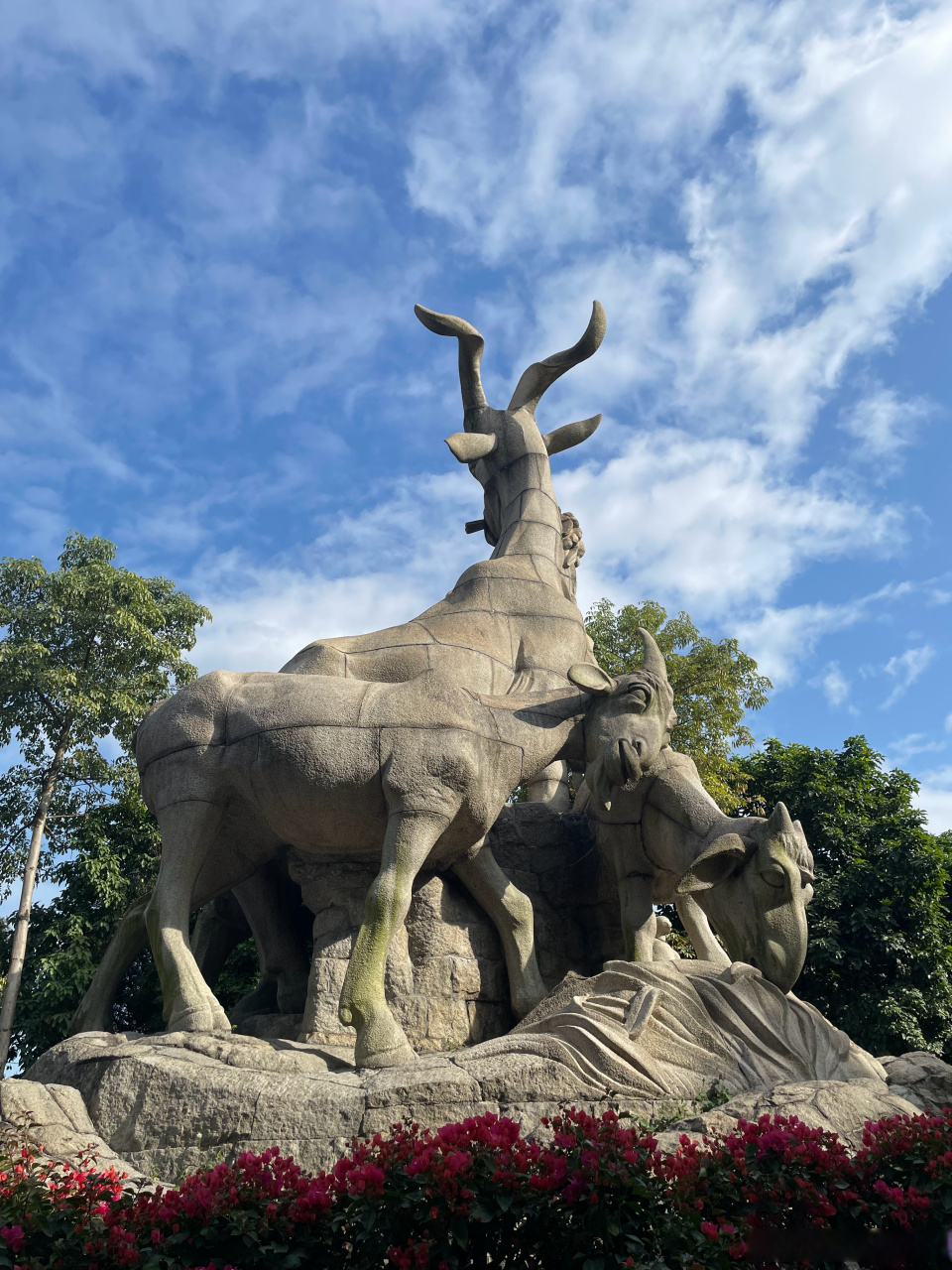 100张年度旅行照片#广州越秀公园五羊石像.