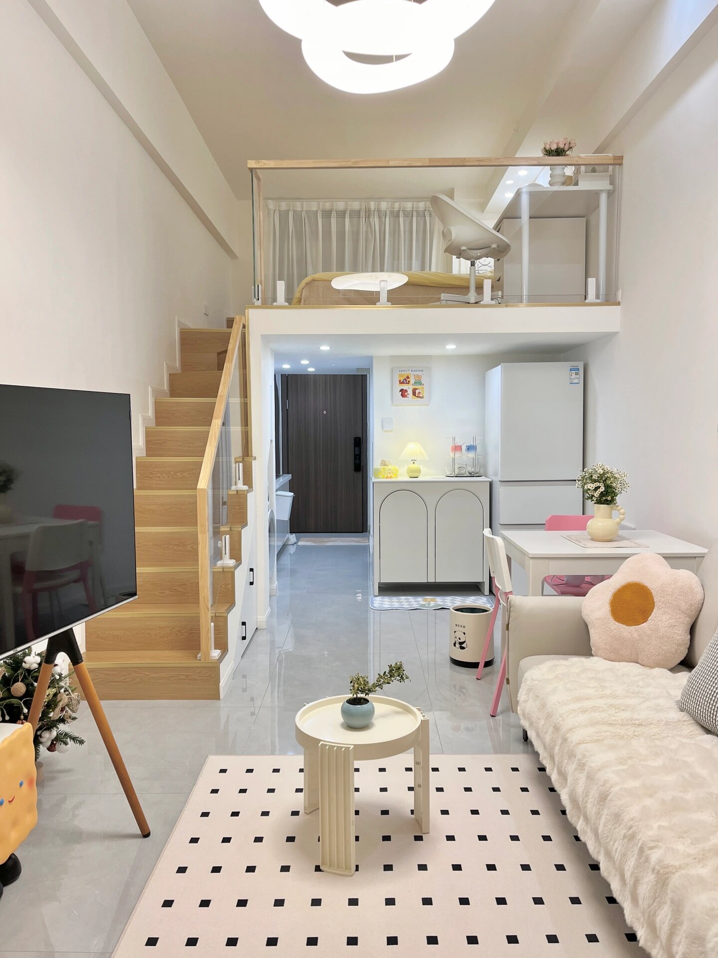 30平loft公寓92一个人宅家真的超级无敌快乐