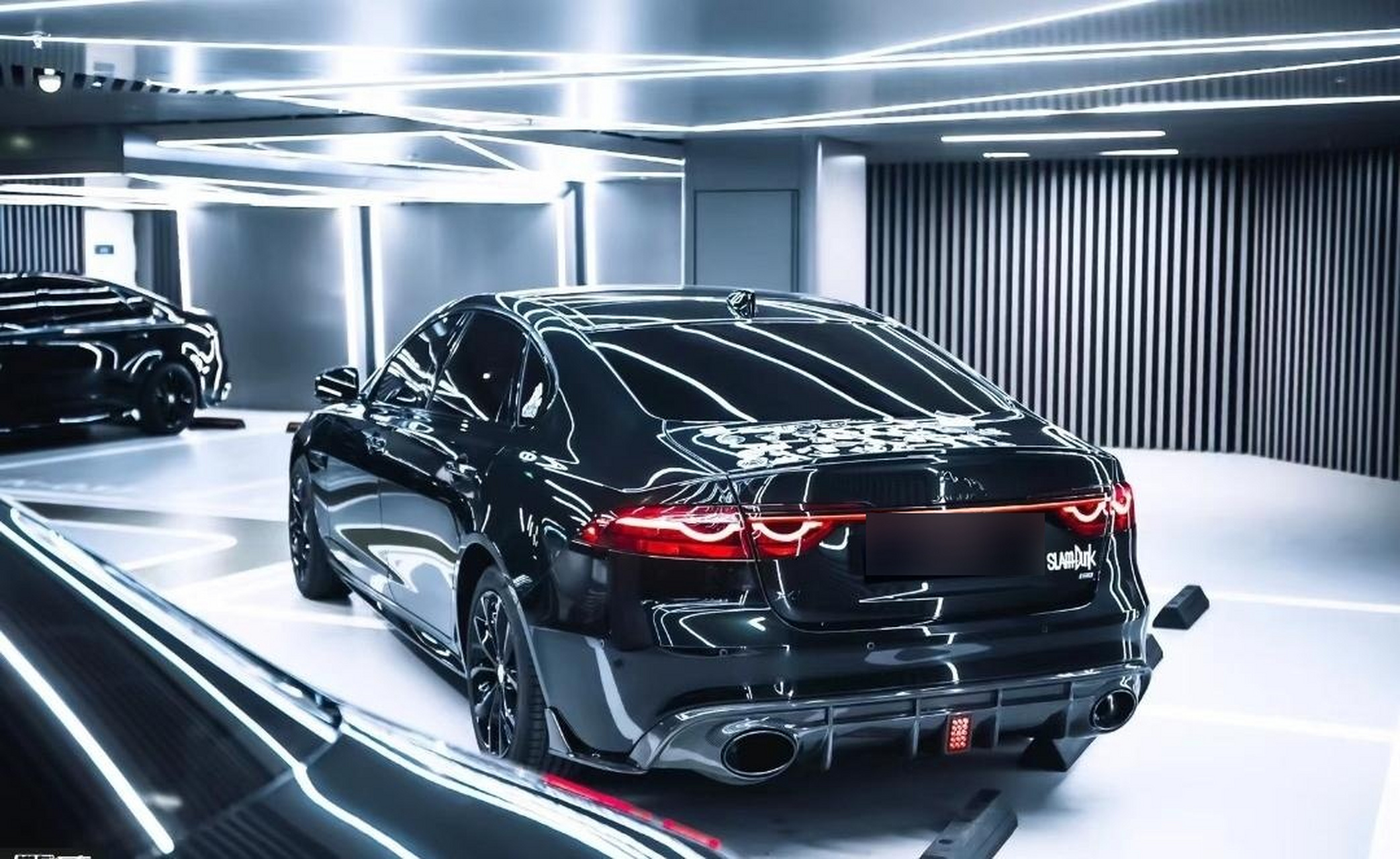 21-23款捷豹xf xfl改装rs后唇.