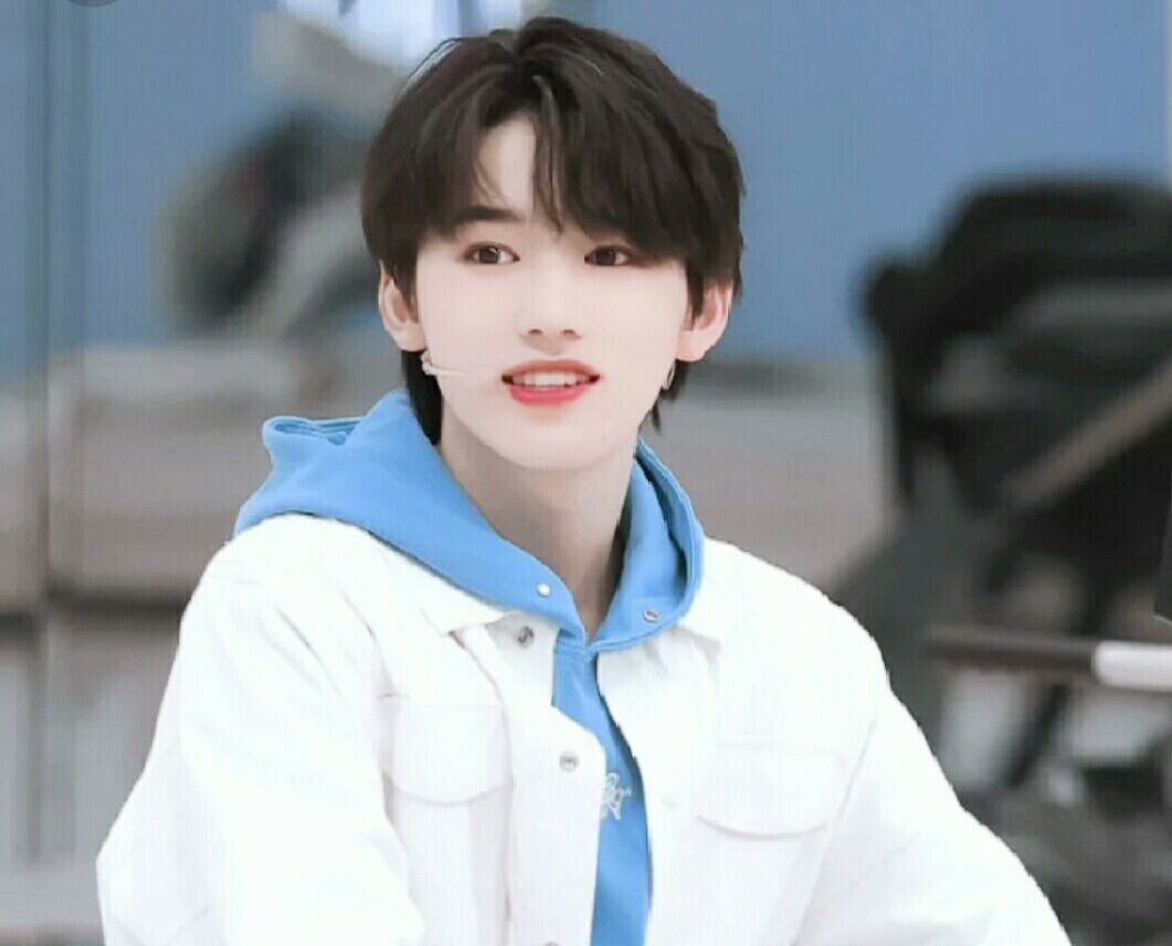 tnt时代少年团宋亚轩 宋亚轩头像哦!快来拿图吧!