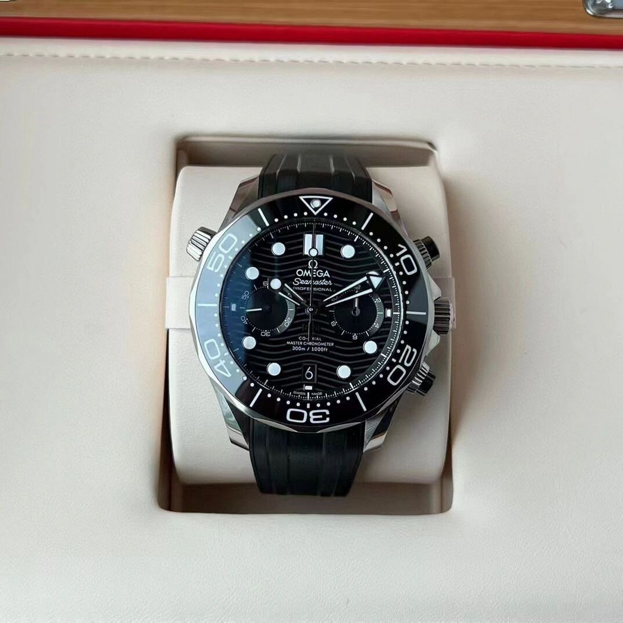 运动腕表|欧米茄海马300双眼计时腕表 海马系列作为欧米茄的明星表款