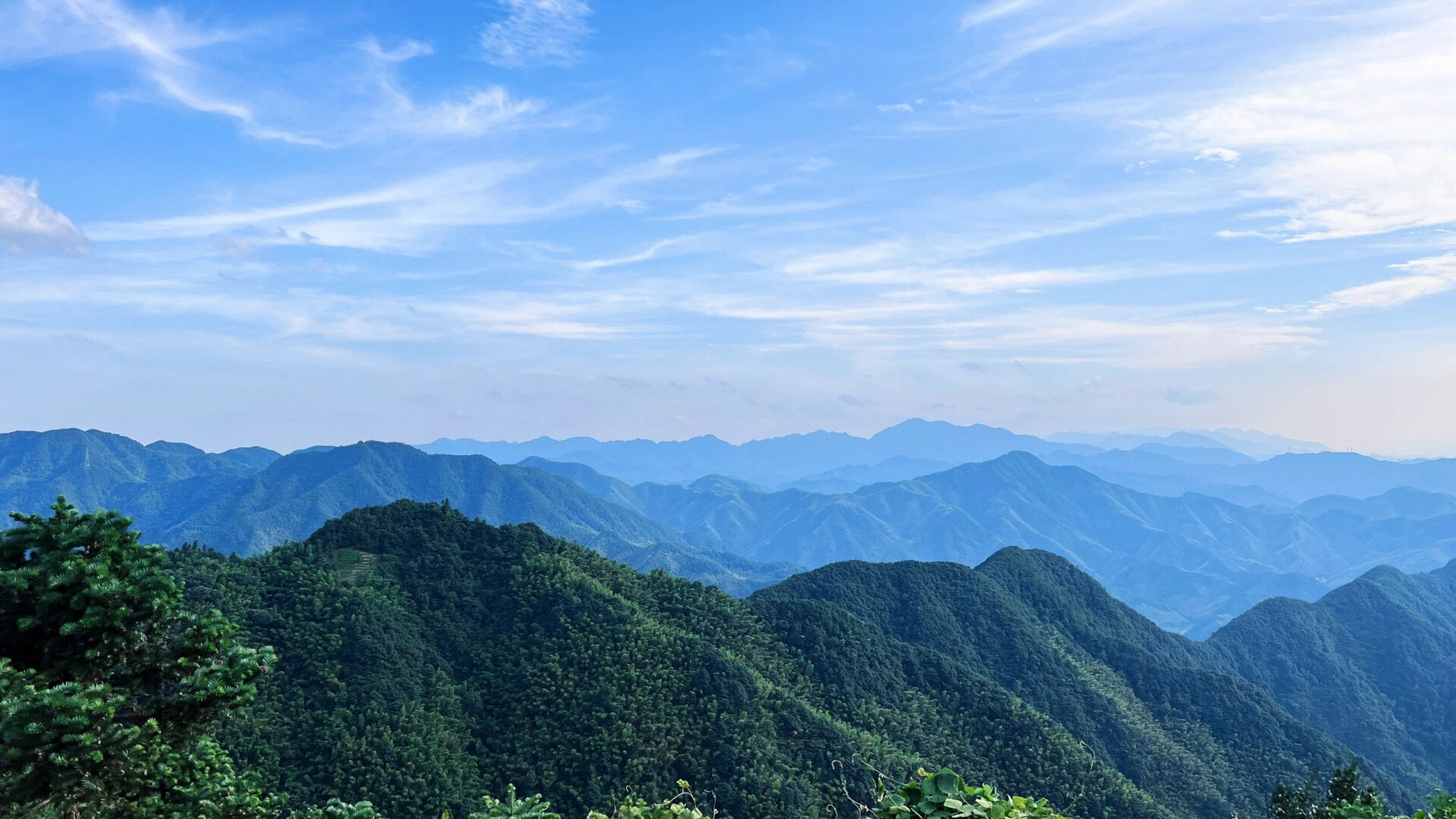 富阳安顶山露营看日出攻略 给94友们推荐一个网红看日出的小众露营