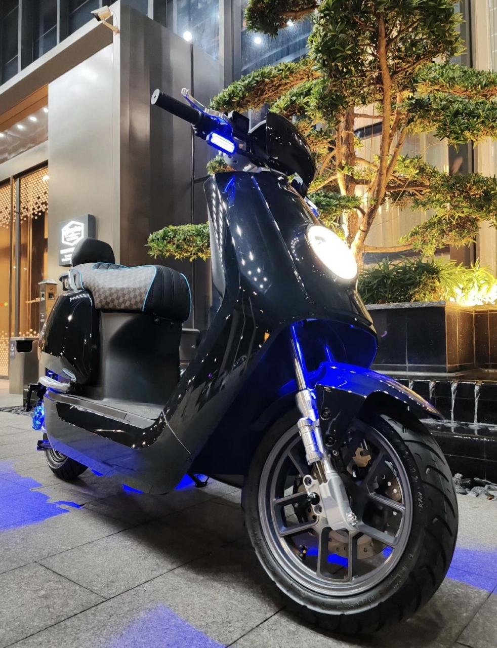 台邦n9gt 3.0加长版. 适合送外卖的电动车推荐