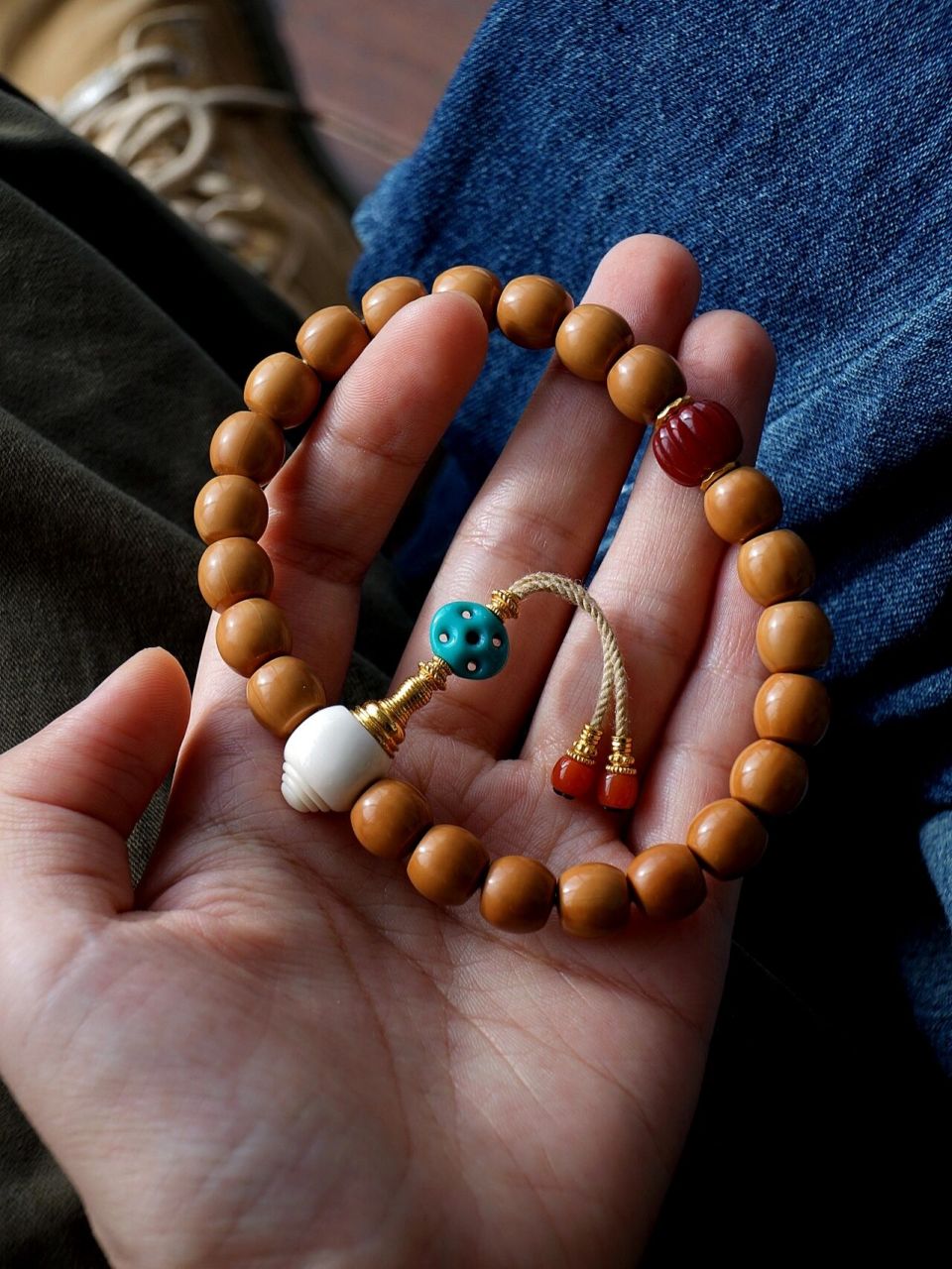 珠串搭配 | 猴头手串如何配出高级感?