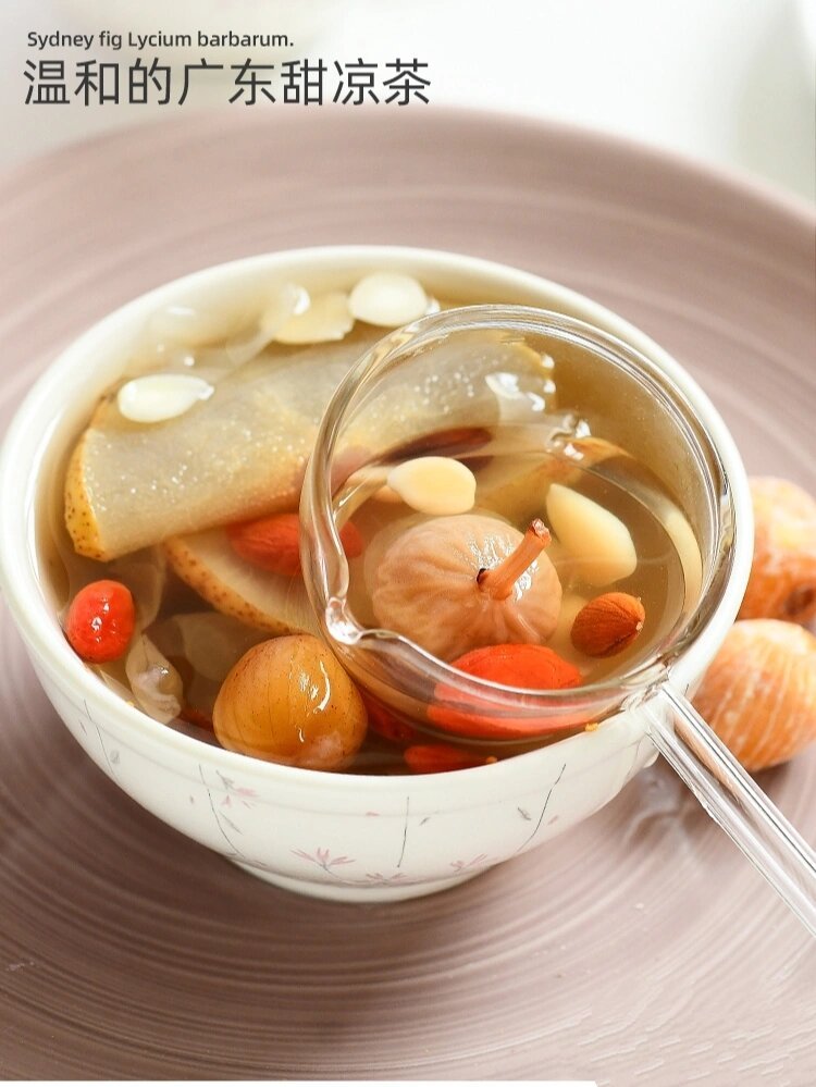 南北杏无花果雪梨糖水 天干物燥宜喝梨子汤 咽痛热咳黄痰鼻子干燥有