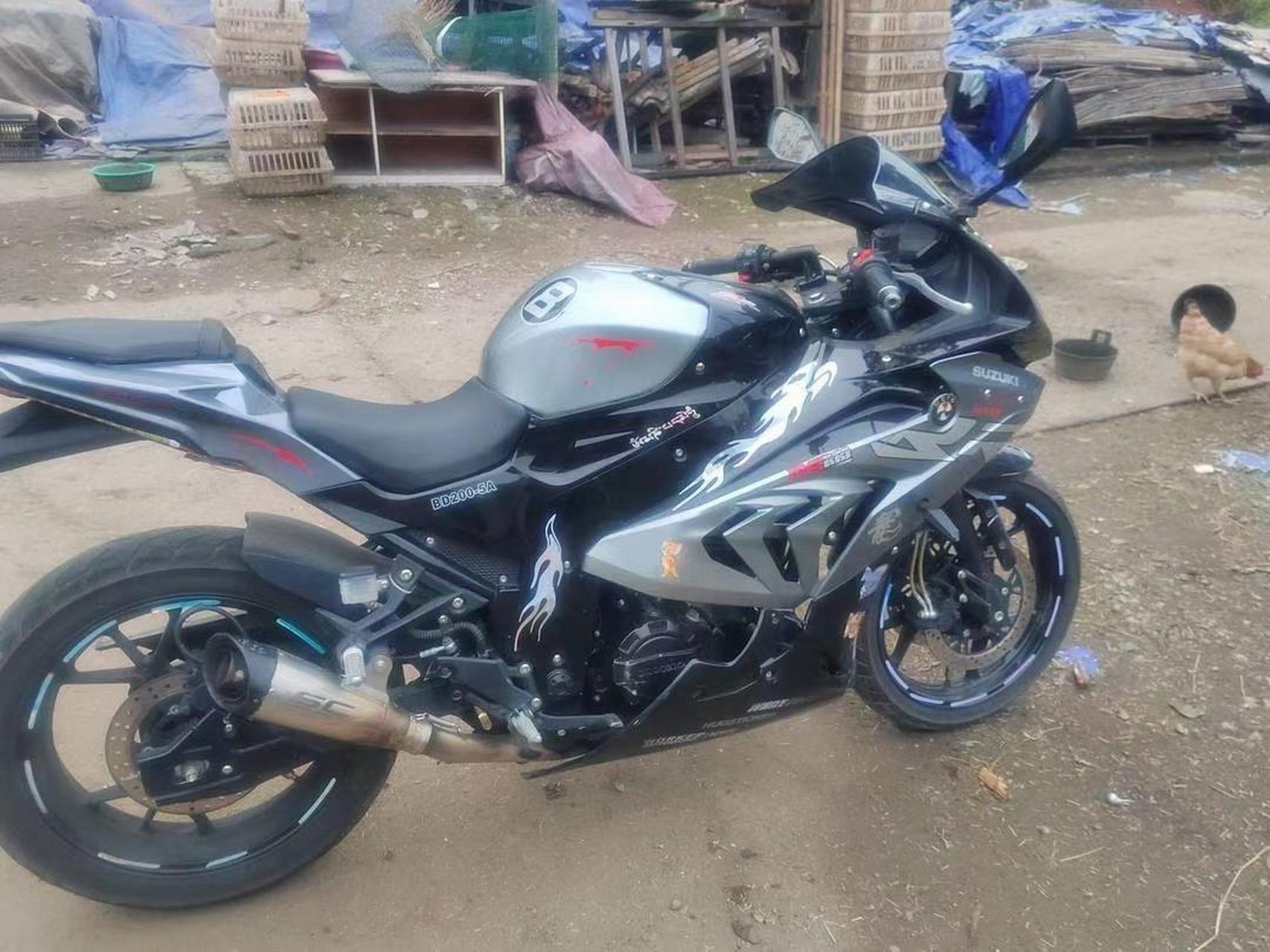 宝雕机车转让,6500公里,精品车 bd200-5a,具体参数自查, 风驰电掣的