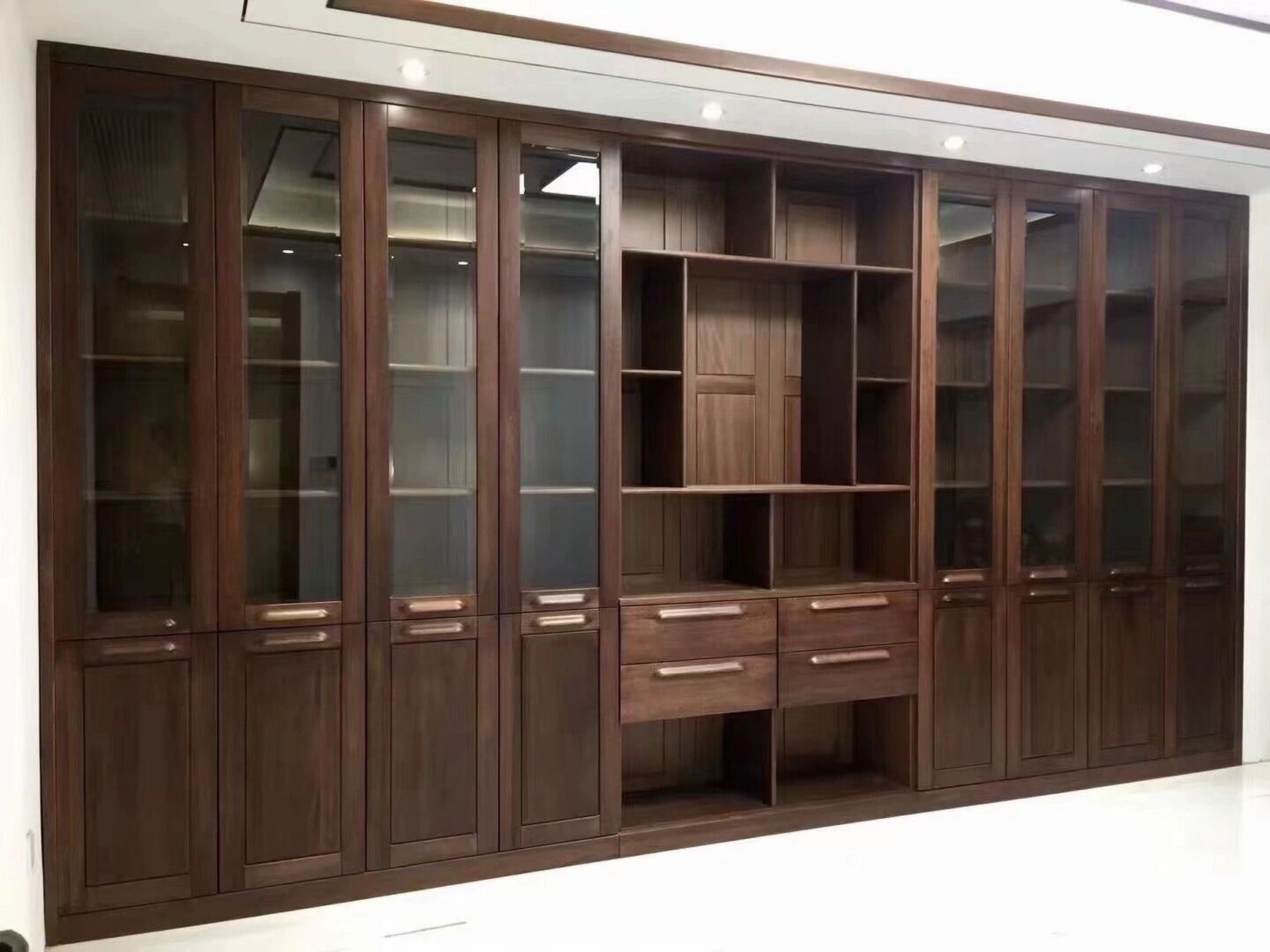 梓乔家具,全屋定制,三十多年专注于高品质实木家具,高端木材,高性价比