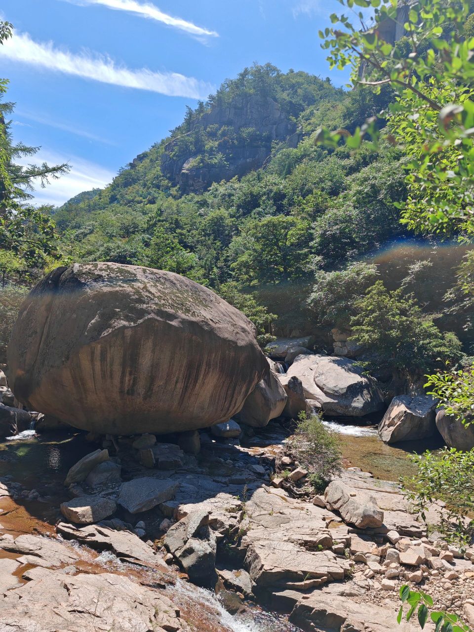 青岛崂山北九水游   9月2号去了青岛北九水风景区,太漂亮了.