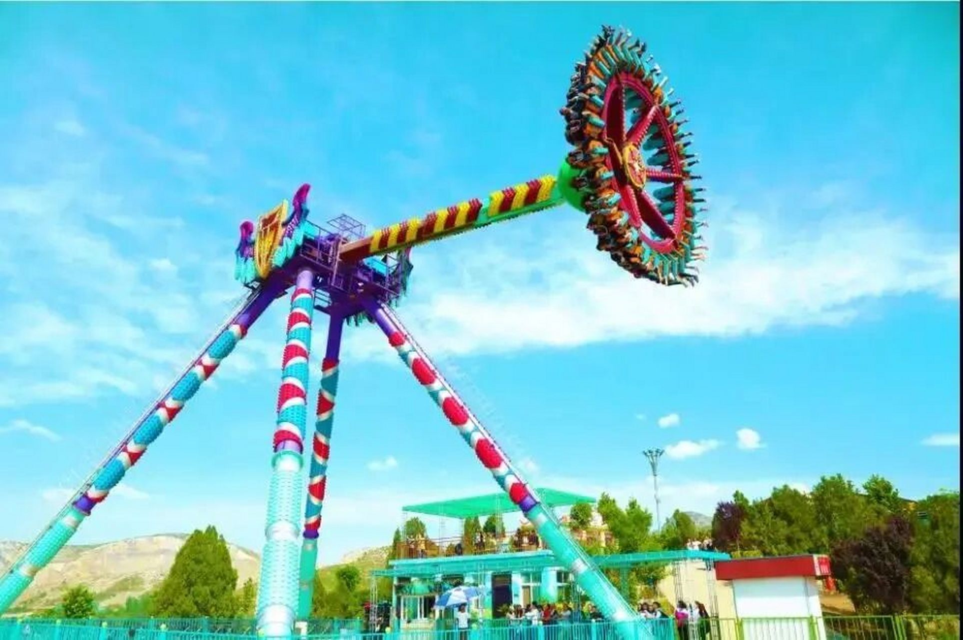 五龙山水上大世界冰爽来袭 嗨翻天通玩【五龙山水上大世界 游乐园