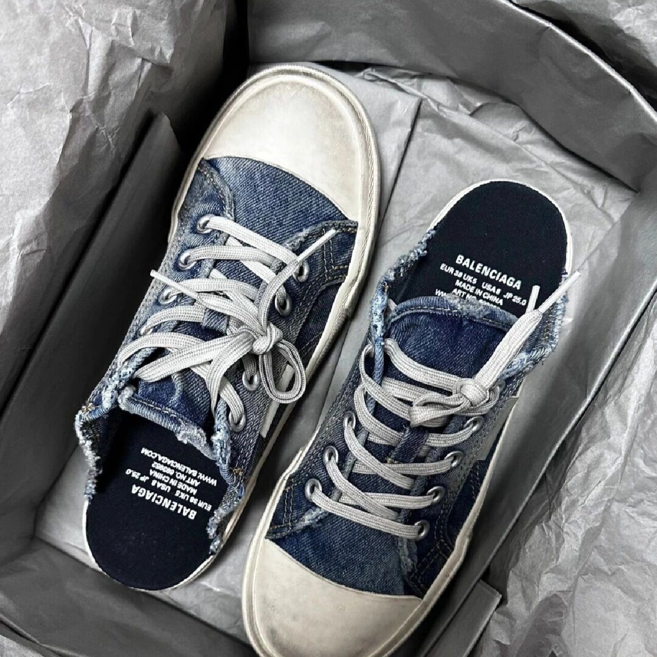 balenciaga 牛仔帆布鞋真的好绝