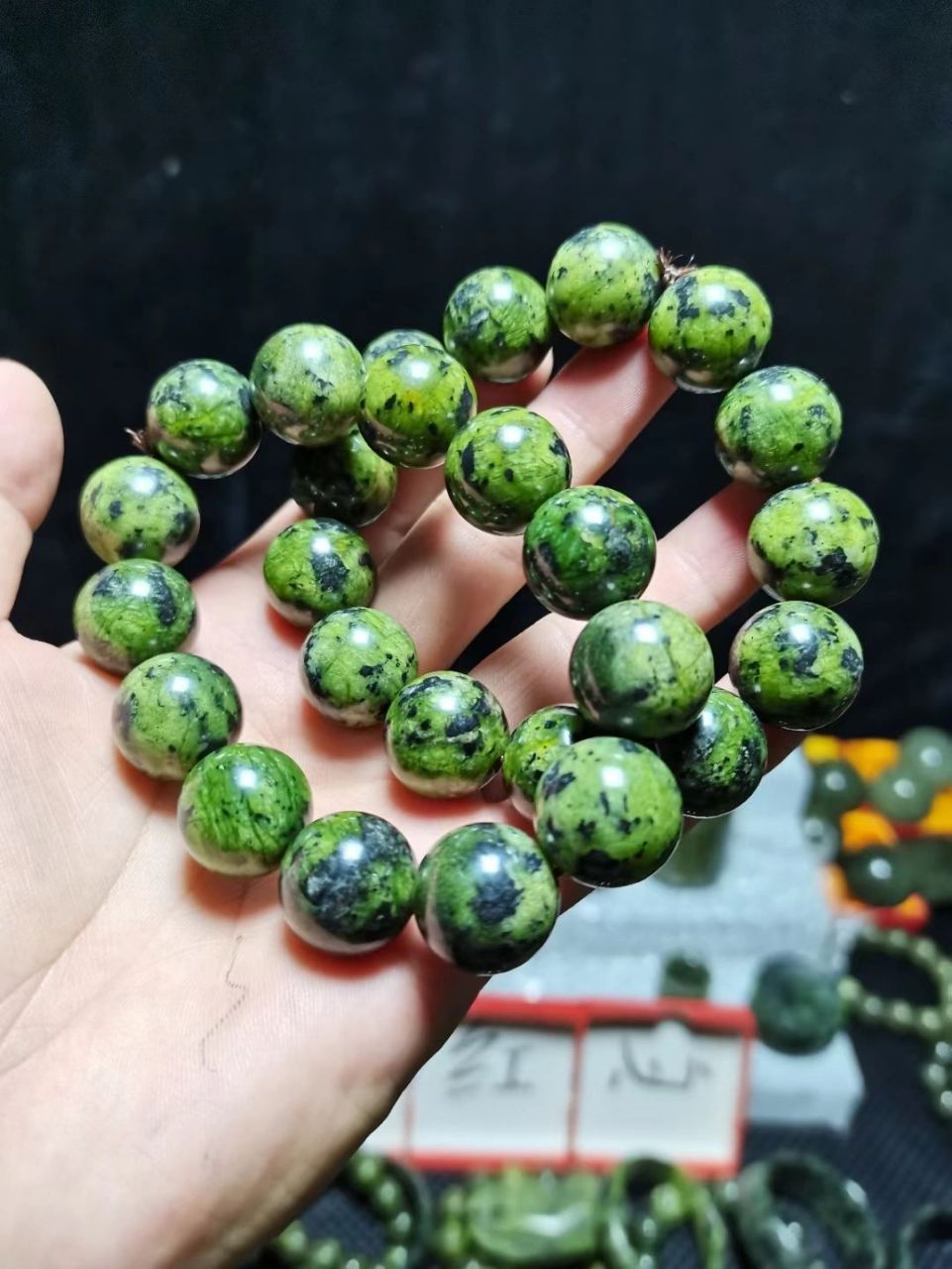 藏玉药王石手串 藏玉药王石精品西瓜绿能量养生保健