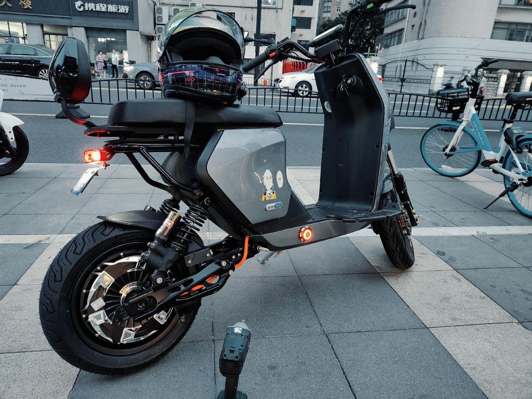 来自小牛gova g2的改装案例,改装这个小车的少之又少.