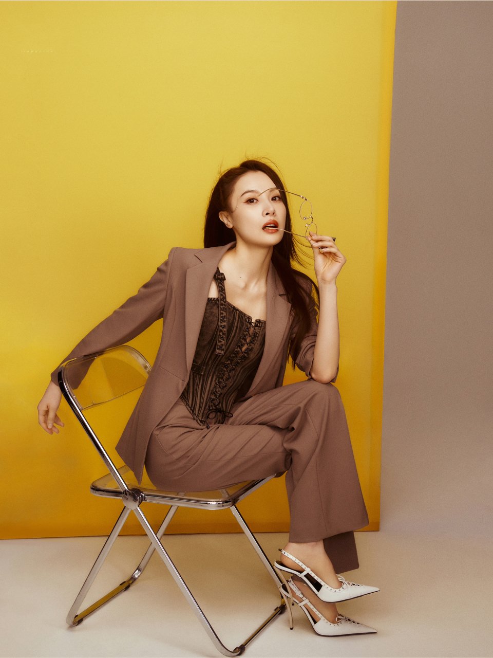 演员隆妮(饰演《狂飙》高启兰)in yi 23ss 演员隆妮(饰演《狂飙》高启