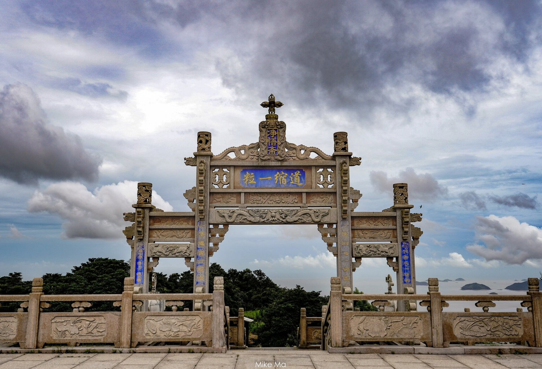 小众放空地 象山白龙禅寺和净悟斋,位于象山新桥镇 上山是一条石子路