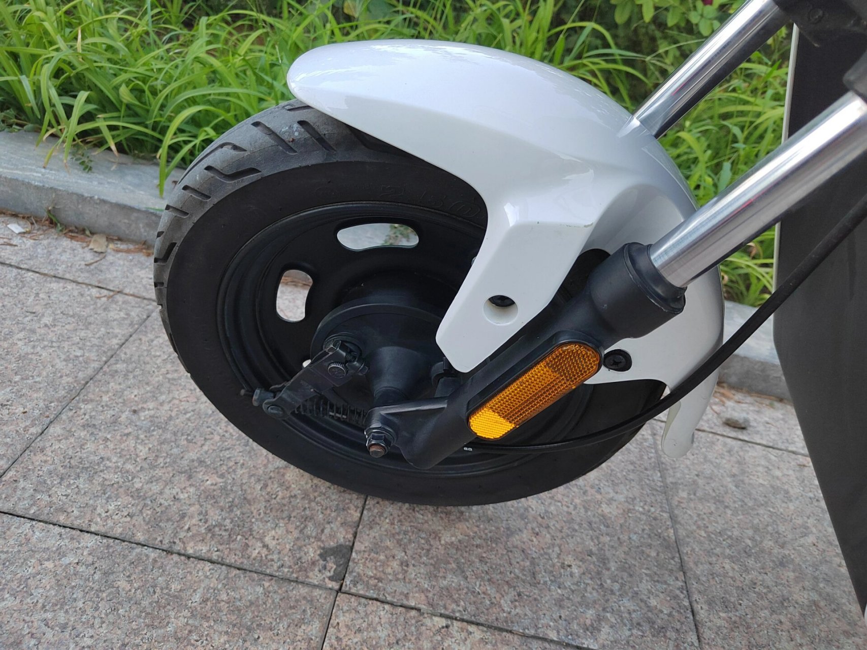 小牛f0动力版,48v18a锂电池,带定位 小牛f0 70电动车,48v18a锂电池