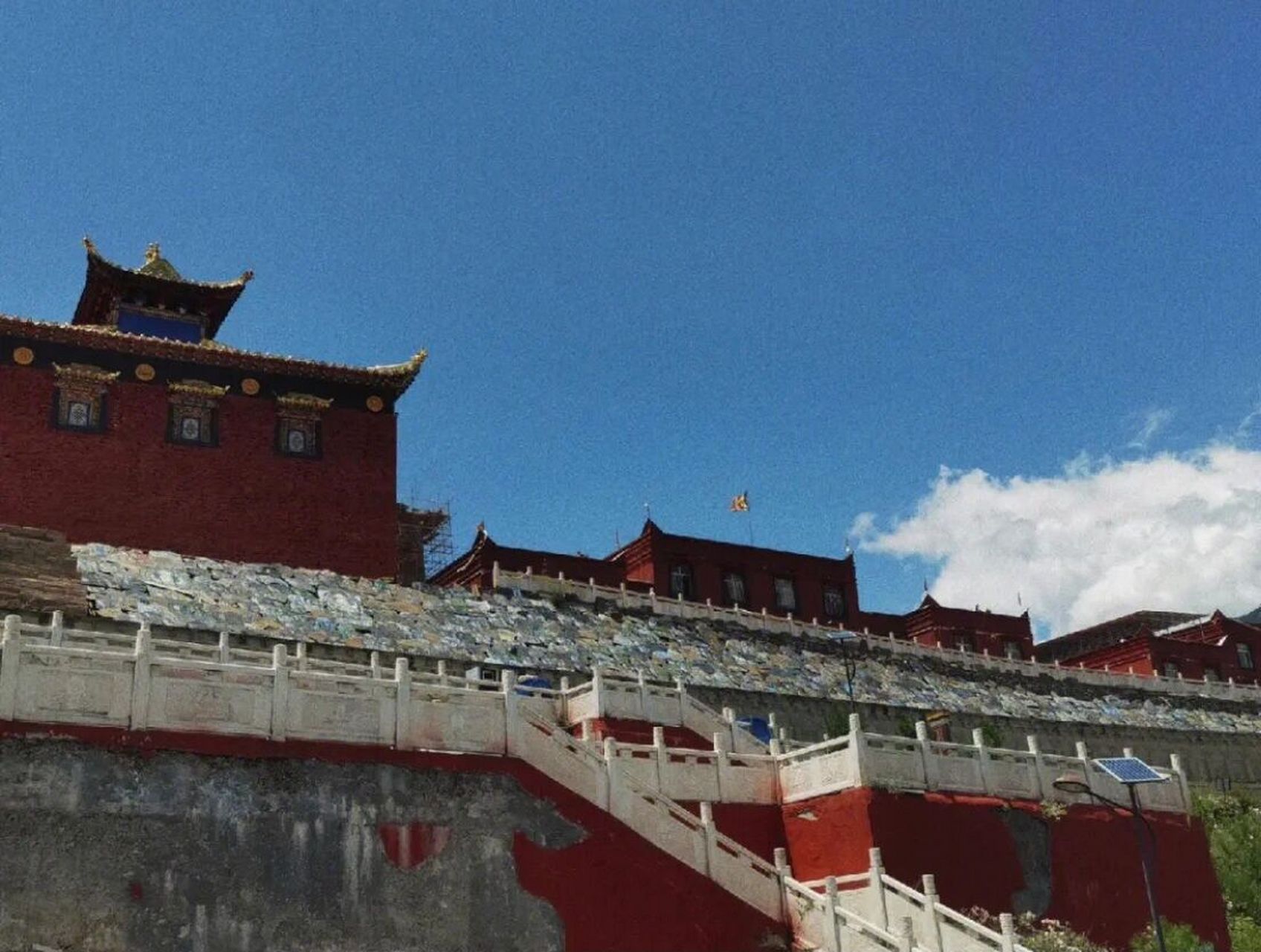 观音桥镇是四川省阿坝藏族羌族自治州金川县辖镇