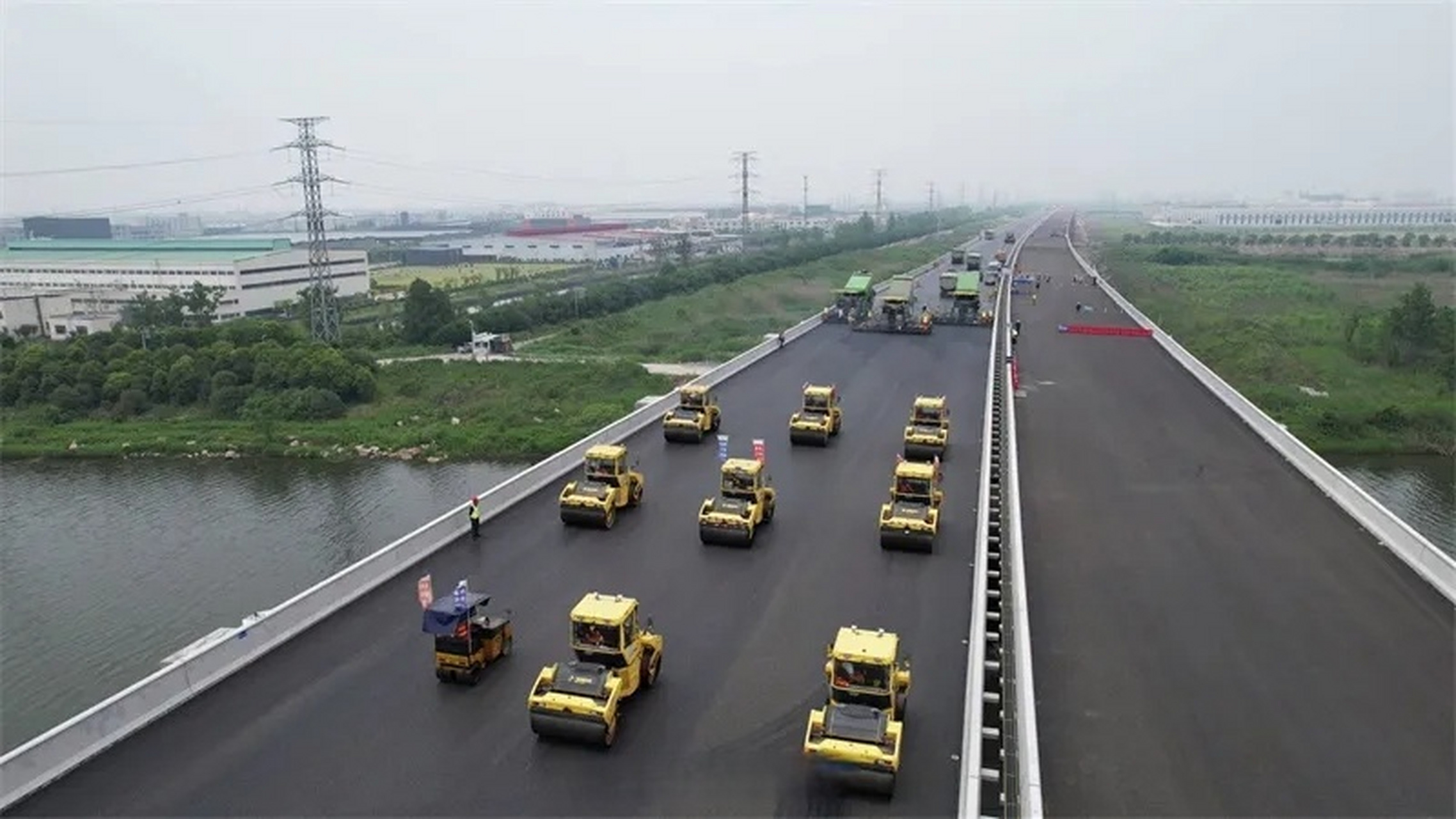 杭绍甬高速公路绍兴段图片