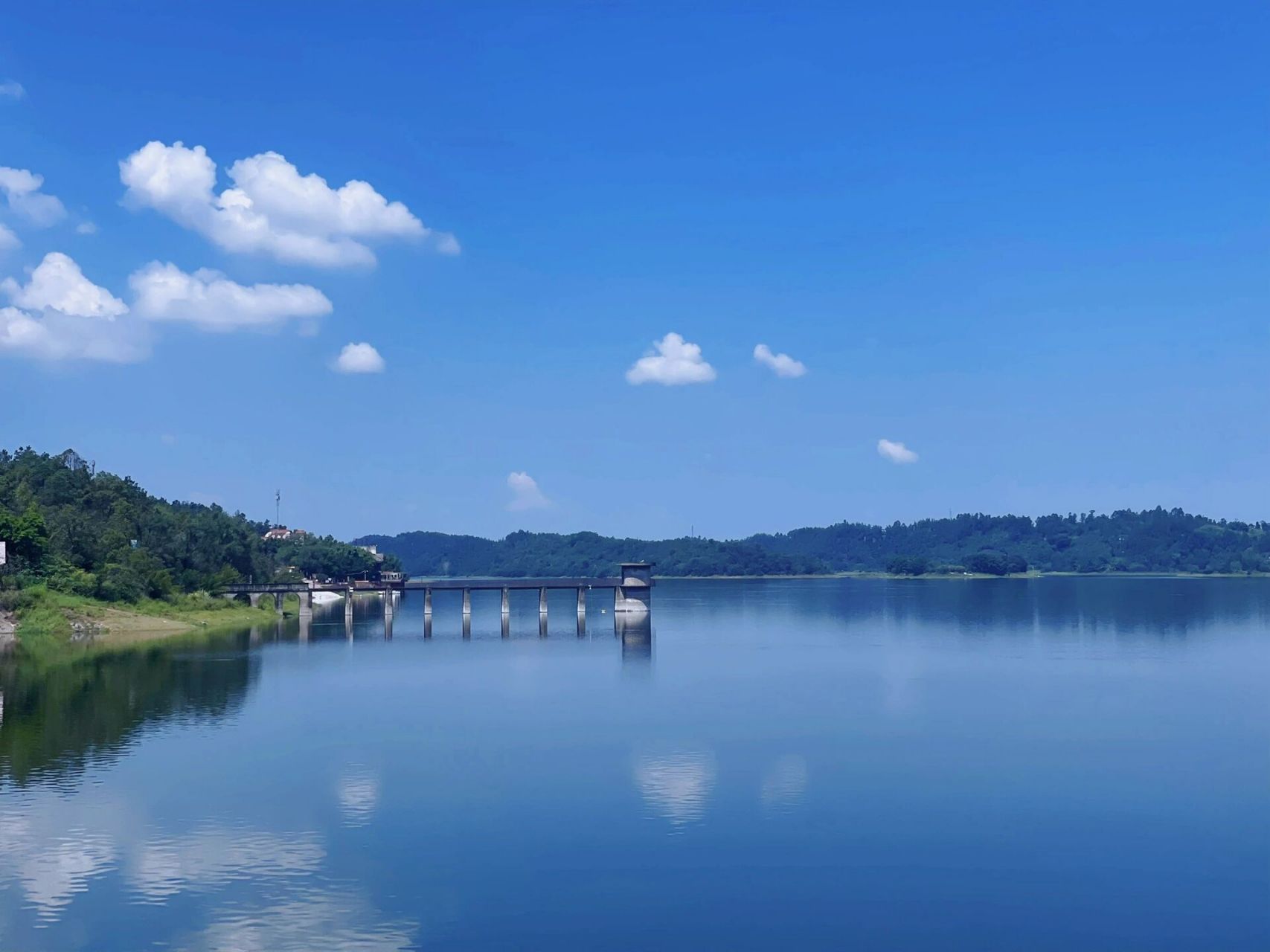 隆昌古宇湖景区图片