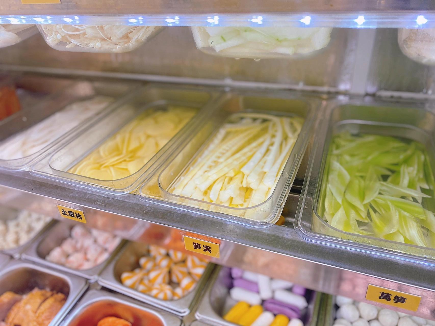 超100种的麻辣烫食材素食篇 大碗麻辣烫大家知道固定就是几样菜加77