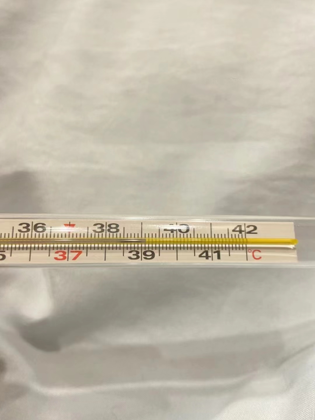 温度计39℃真实图片