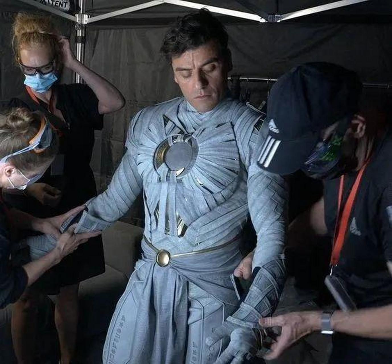 奥斯卡再度暗示《月光骑士》第二季, 奥斯卡·伊萨克饰演的月光骑士给