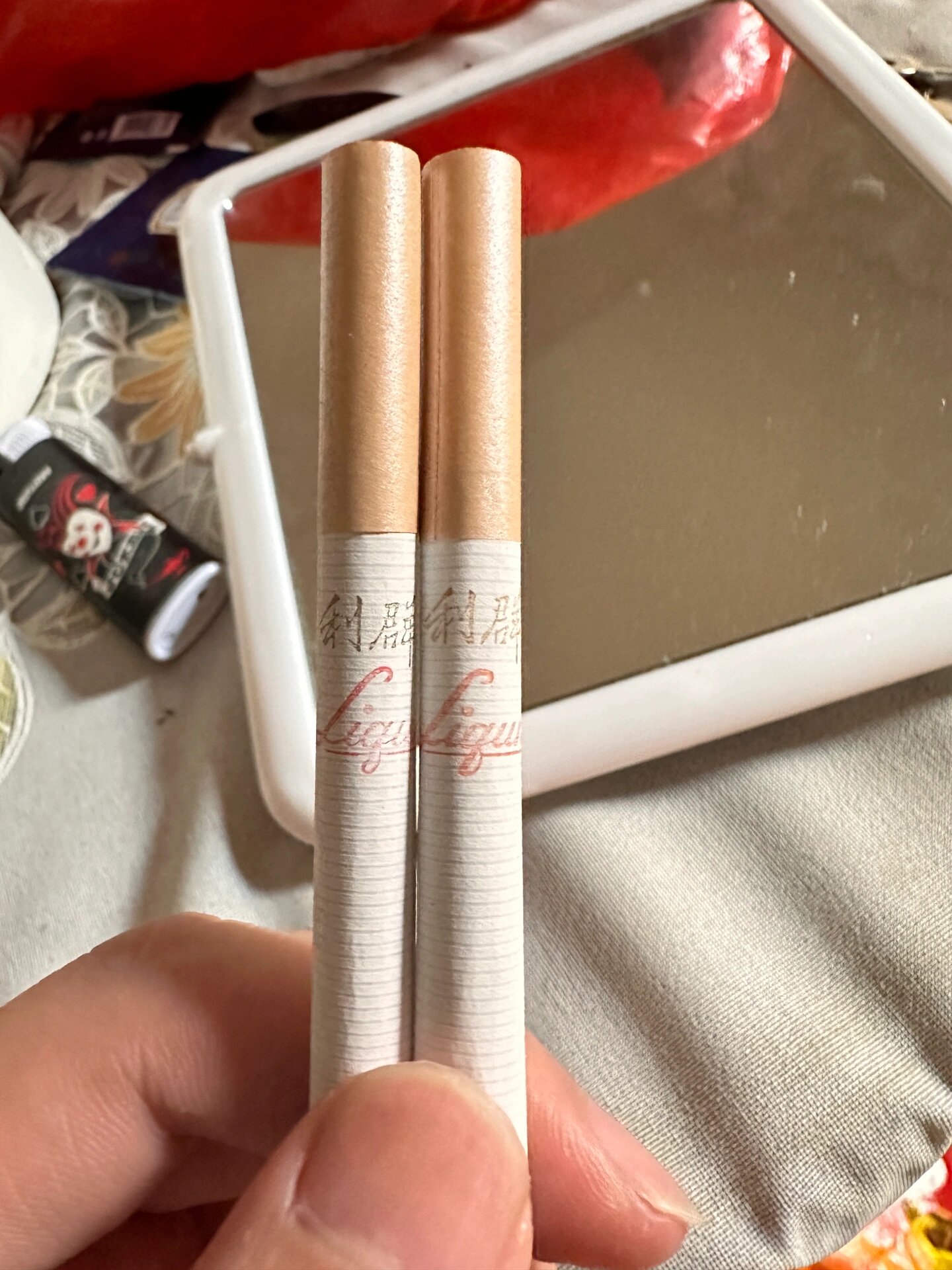 白利群真假分辨 谁能帮我看看 这两根哪个真的哪个假的