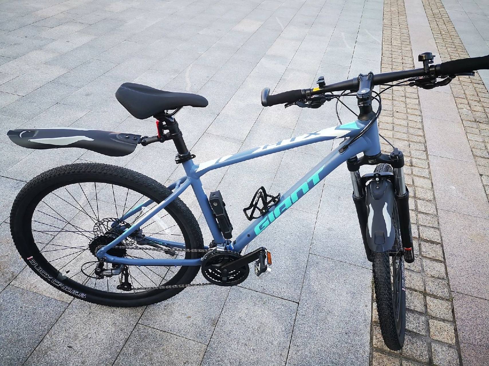 捷安特atx830的骑行感受 简单说一下捷安特atx830的骑行感受,裸车再加